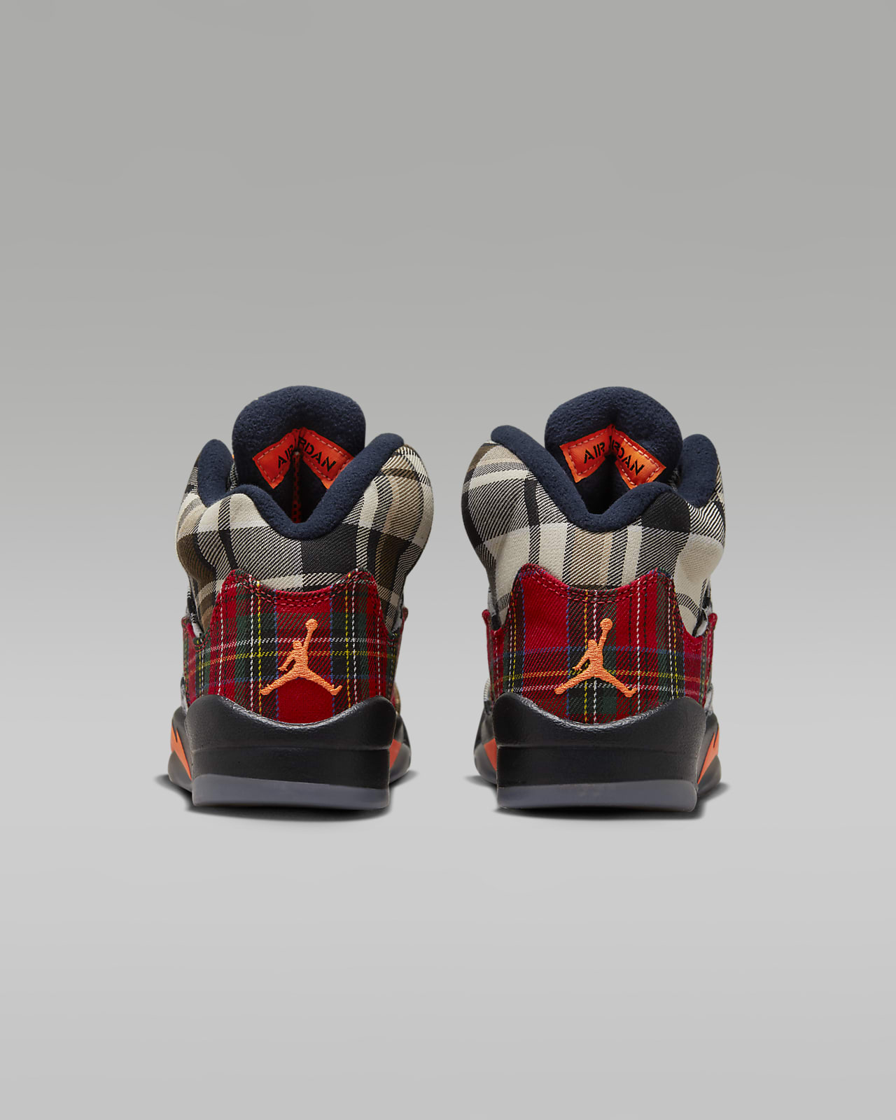 Air Jordan 5 Retro PLD (GS) 复刻大童运动童鞋-NIKE 中文官方网站