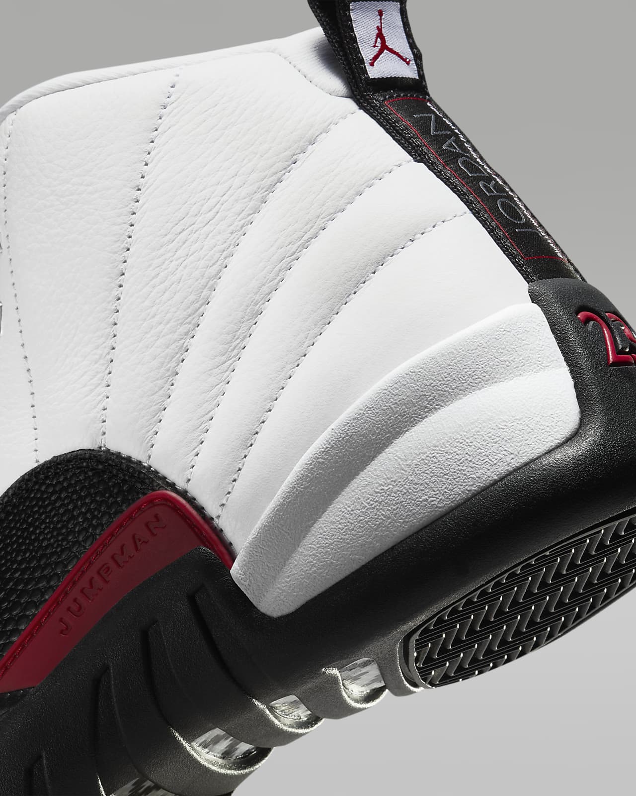 Air Jordan 12 Retro NIKE