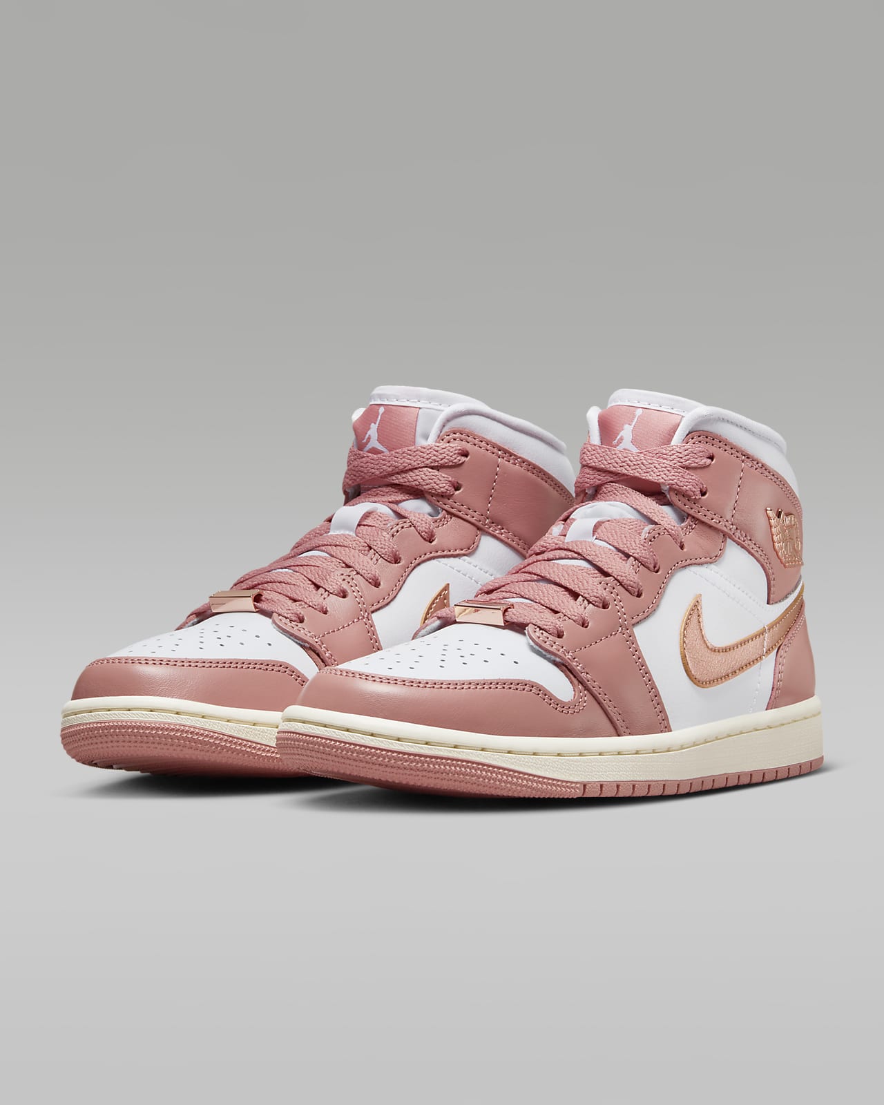 Air Jordan 1 Mid SE 女子运动鞋-NIKE 中文官方网站