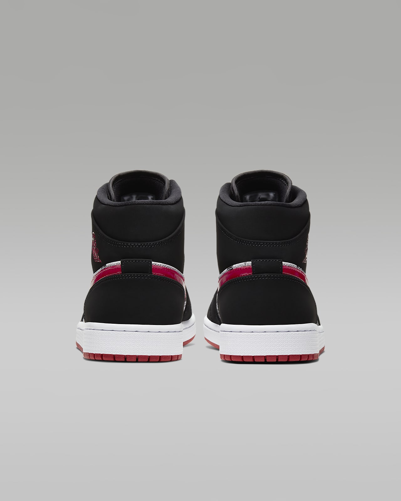 Air Jordan 1 Mid SE 男子运动鞋-NIKE 中文官方网站