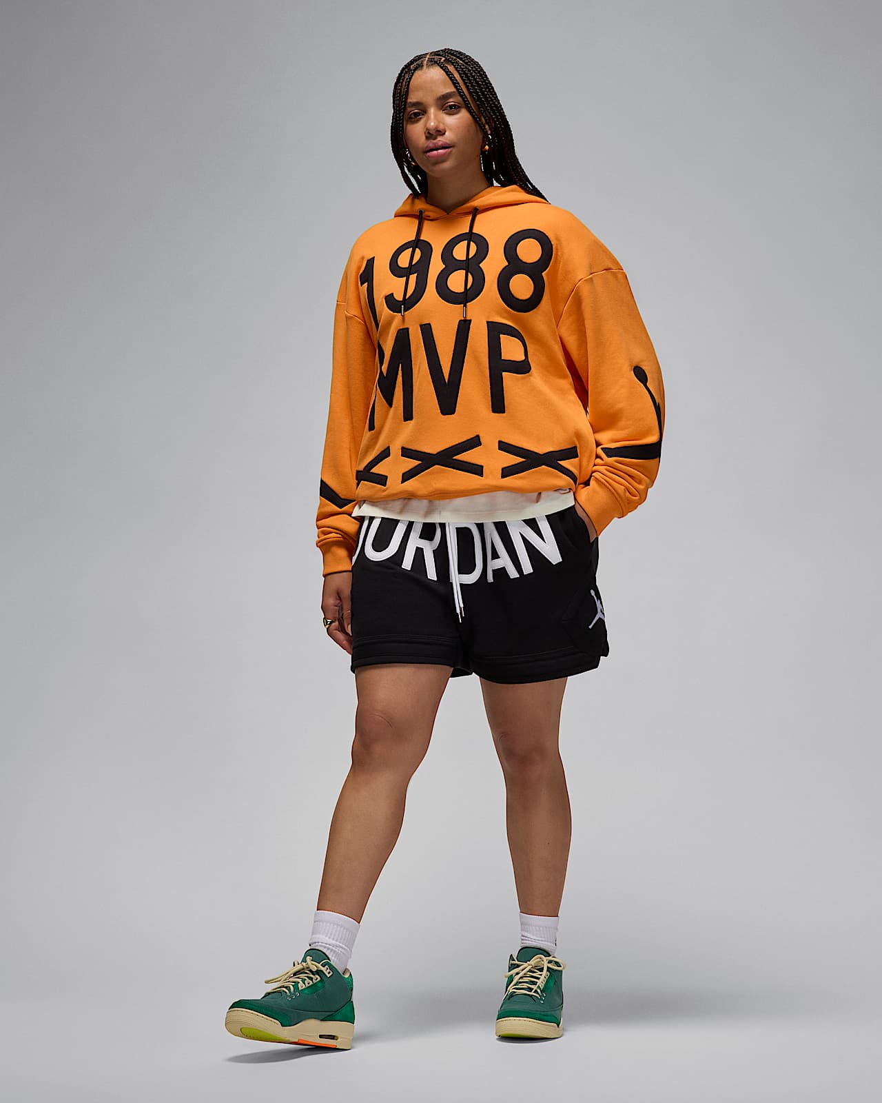 【新品、本物、当店在庫だから安心】 Chanel Nina x Jordan Abney 中文官方网站 男/女针织连帽衫-NIKE 洗濯機