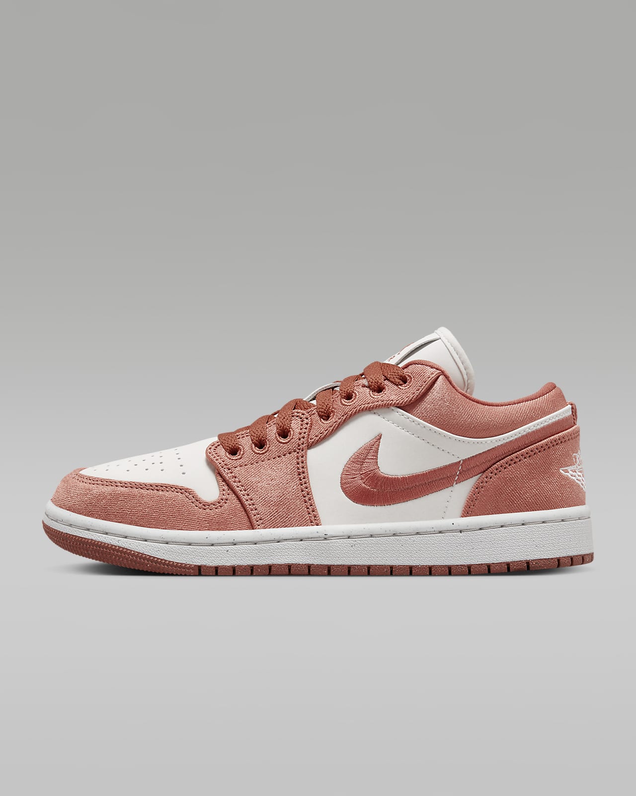 Air Jordan 1 Low SE 女子运动鞋