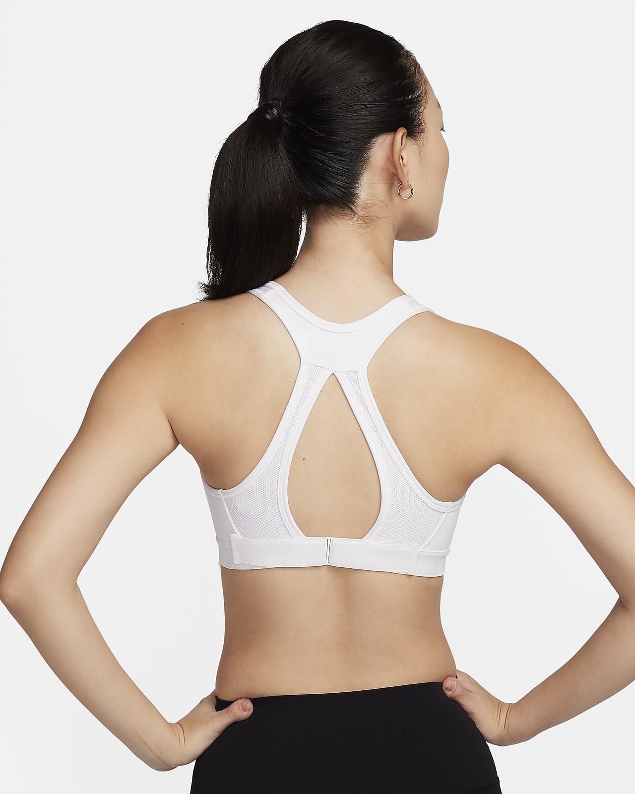 Nike Swoosh 女子高强度支撑速干衬垫可调节运动内衣