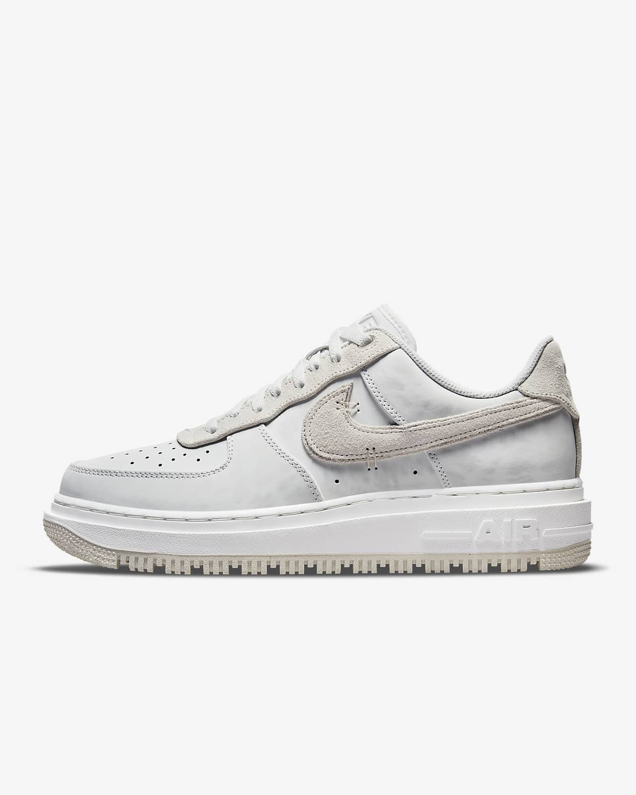 Nike Air Force 1 Luxe 男子空军一号运动鞋-NIKE 中文官方网站