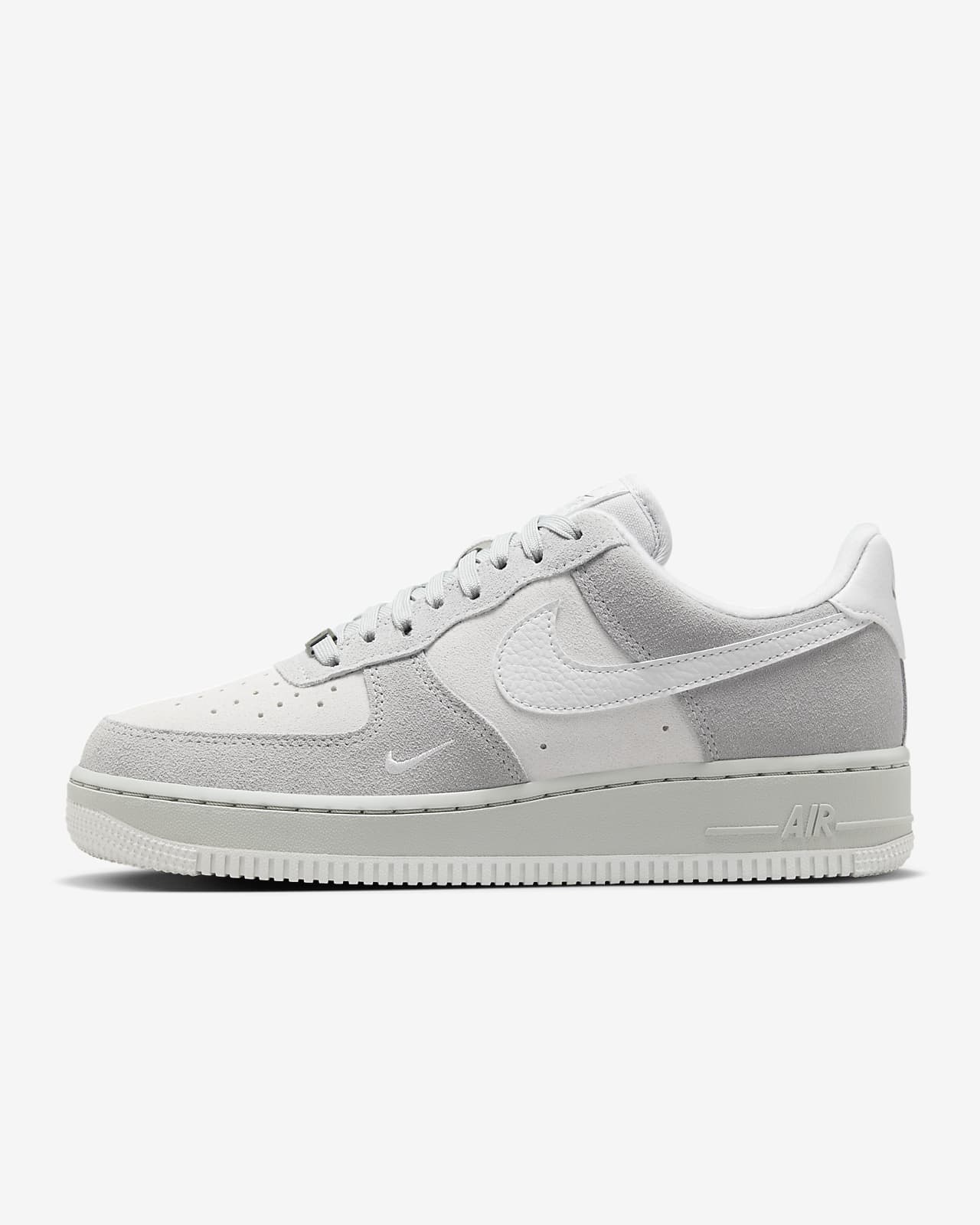 Nike Air Force 1 ’07 女子空军一号运动鞋板鞋