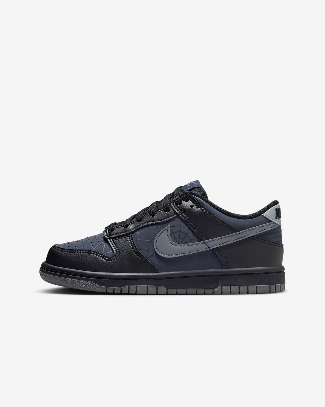 Nike Dunk Low 大童运动鞋