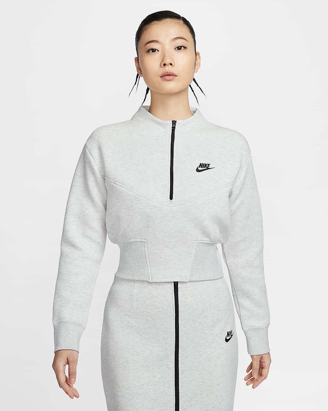 Nike Sportswear Tech Fleece 女子短款长袖上衣