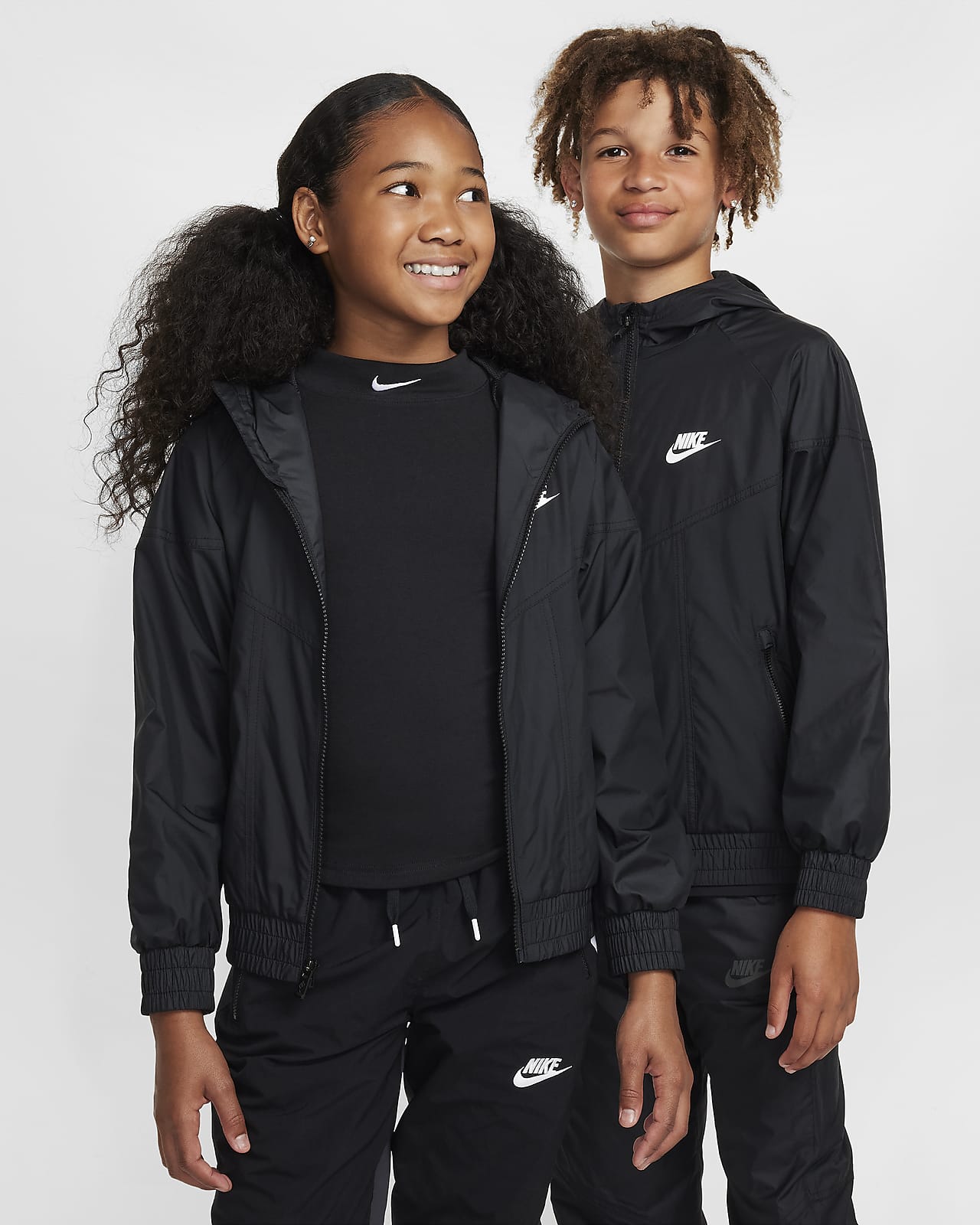 Nike Sportswear Windrunner Repel 大童拒水连帽夹克