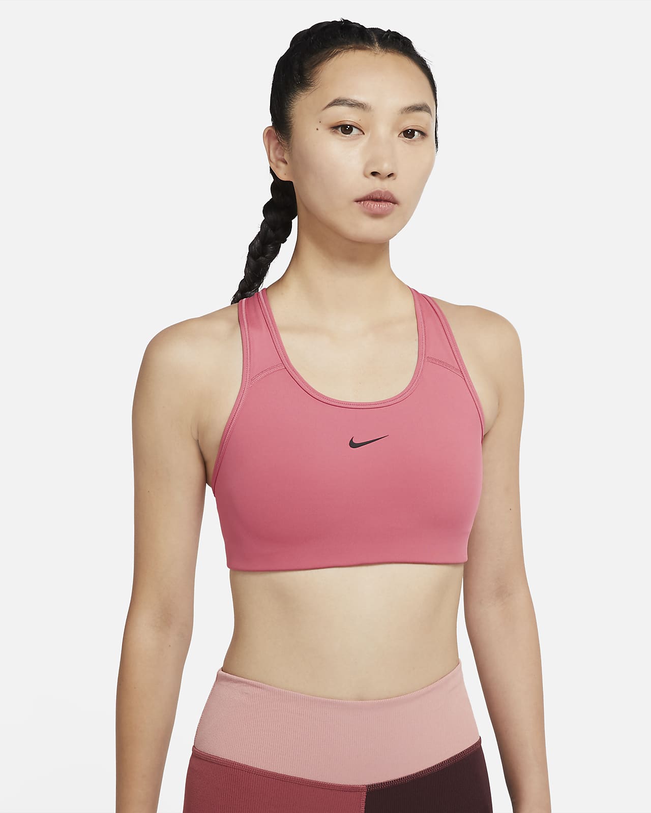 Nike Swoosh 女子中强度支撑一片式衬垫运动内衣