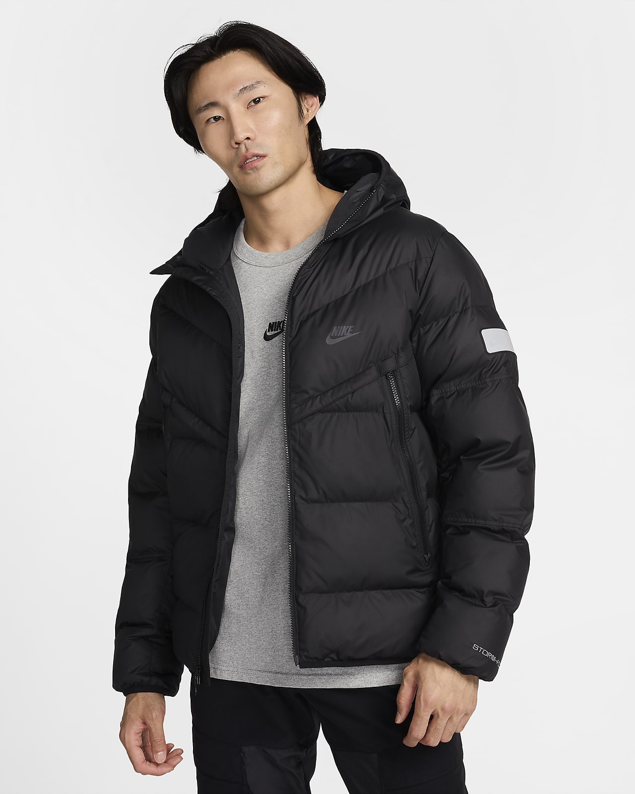 Nike Sportswear Windrunner 风行者系列 Air Max PrimaLoft® Storm-FIT 男子防风拒水夹克