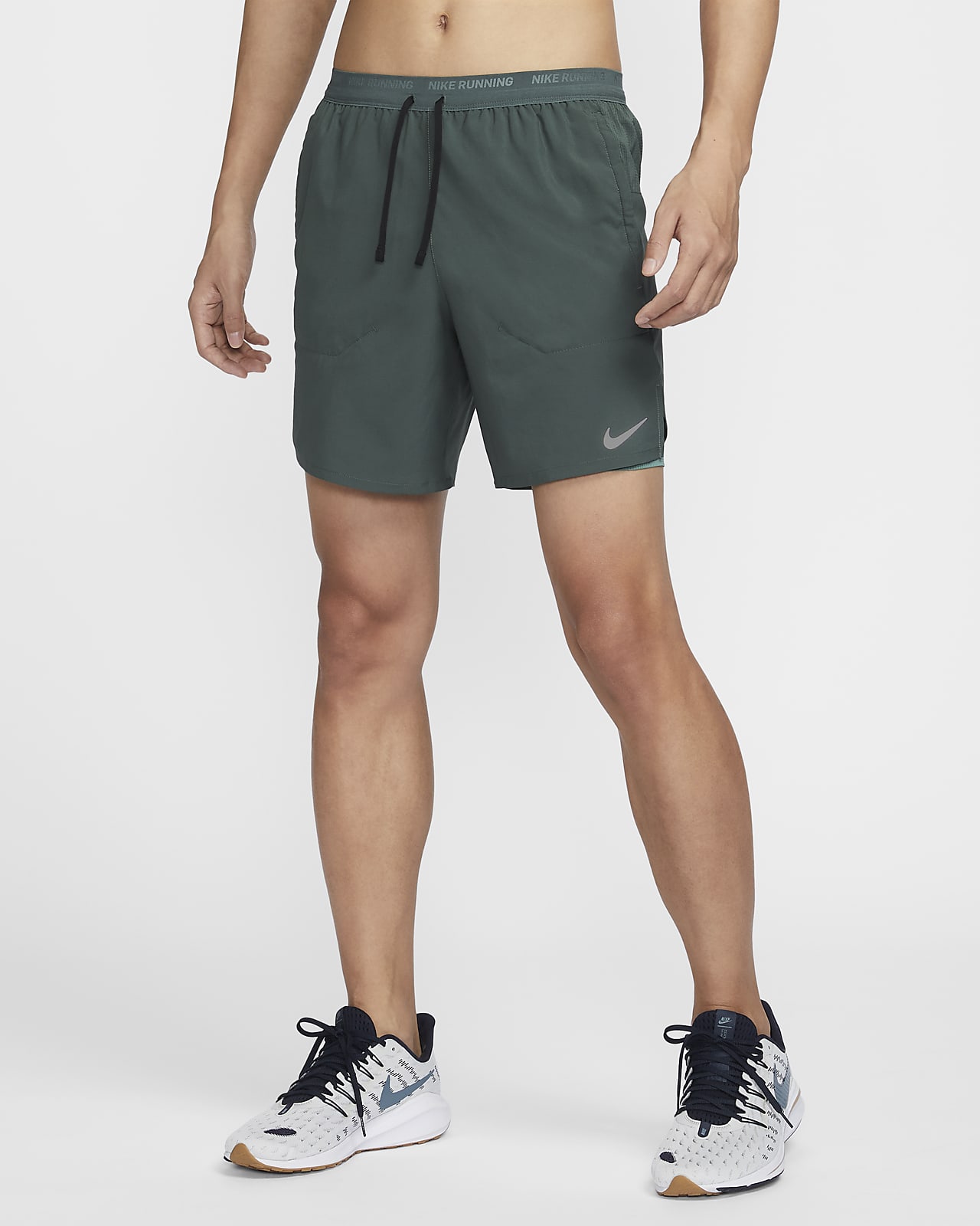 Nike Dri-FIT Stride 男子透气速干二合一跑步短裤