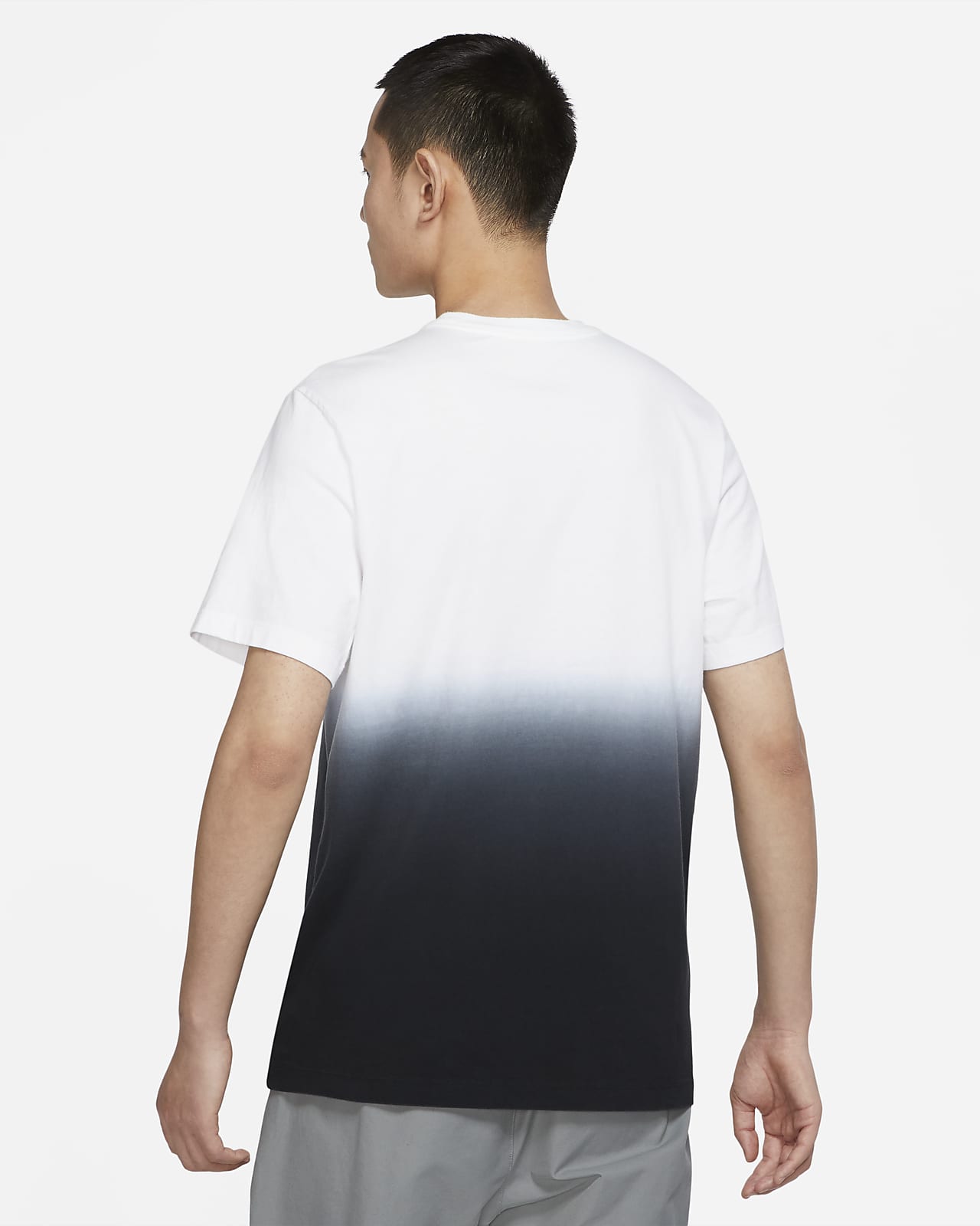 nike sportswear essentials  男子浸染t恤