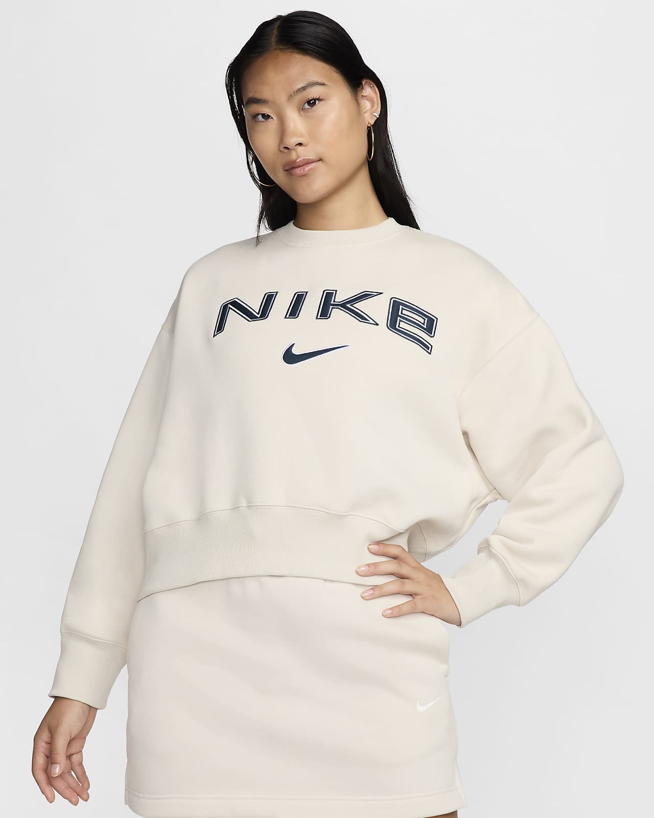 Nike Sportswear Phoenix Fleece 女子 Oversize 风加绒圆领标志运动衫