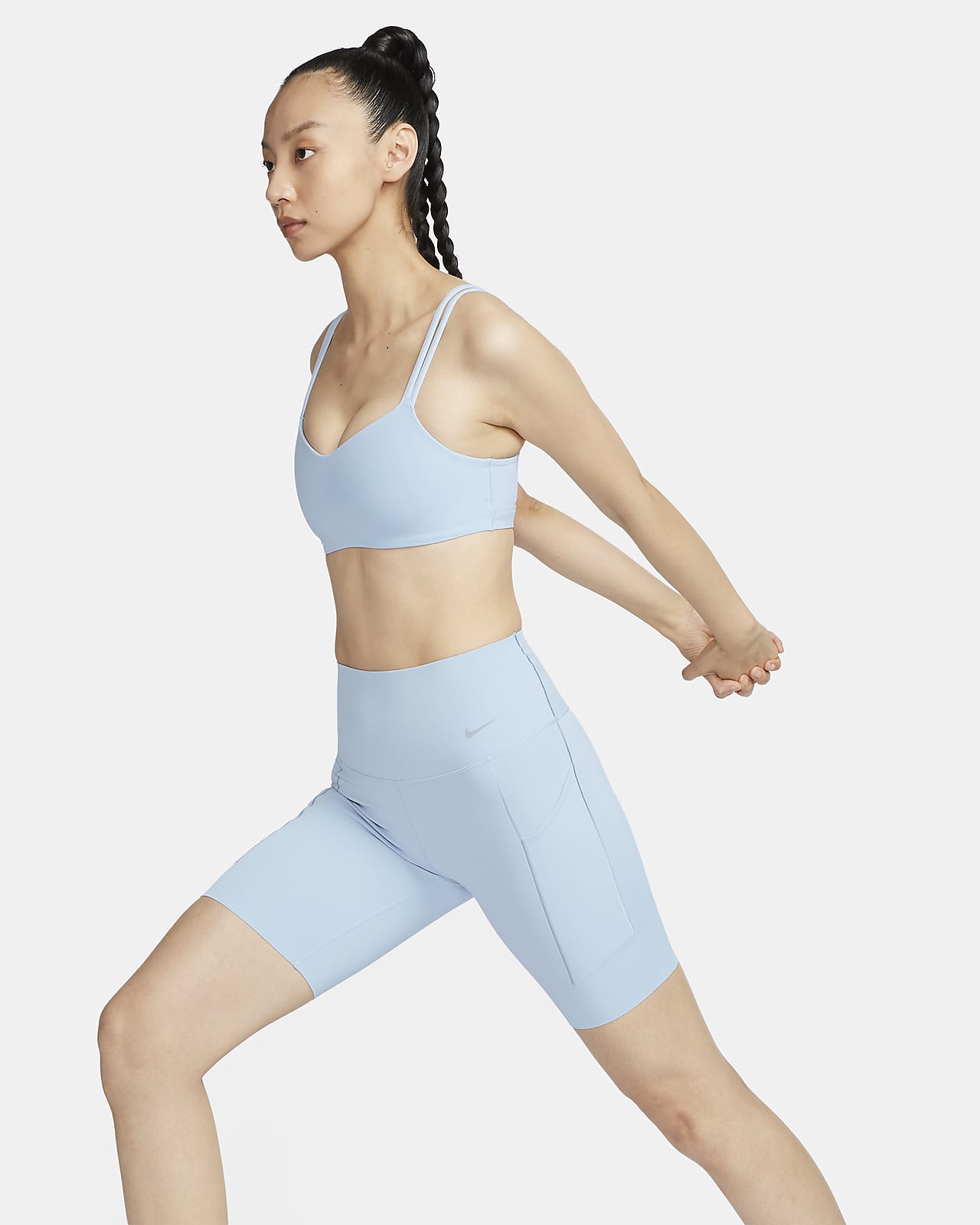 Nike Universa 女子中强度包覆速干高腰口袋骑行短裤