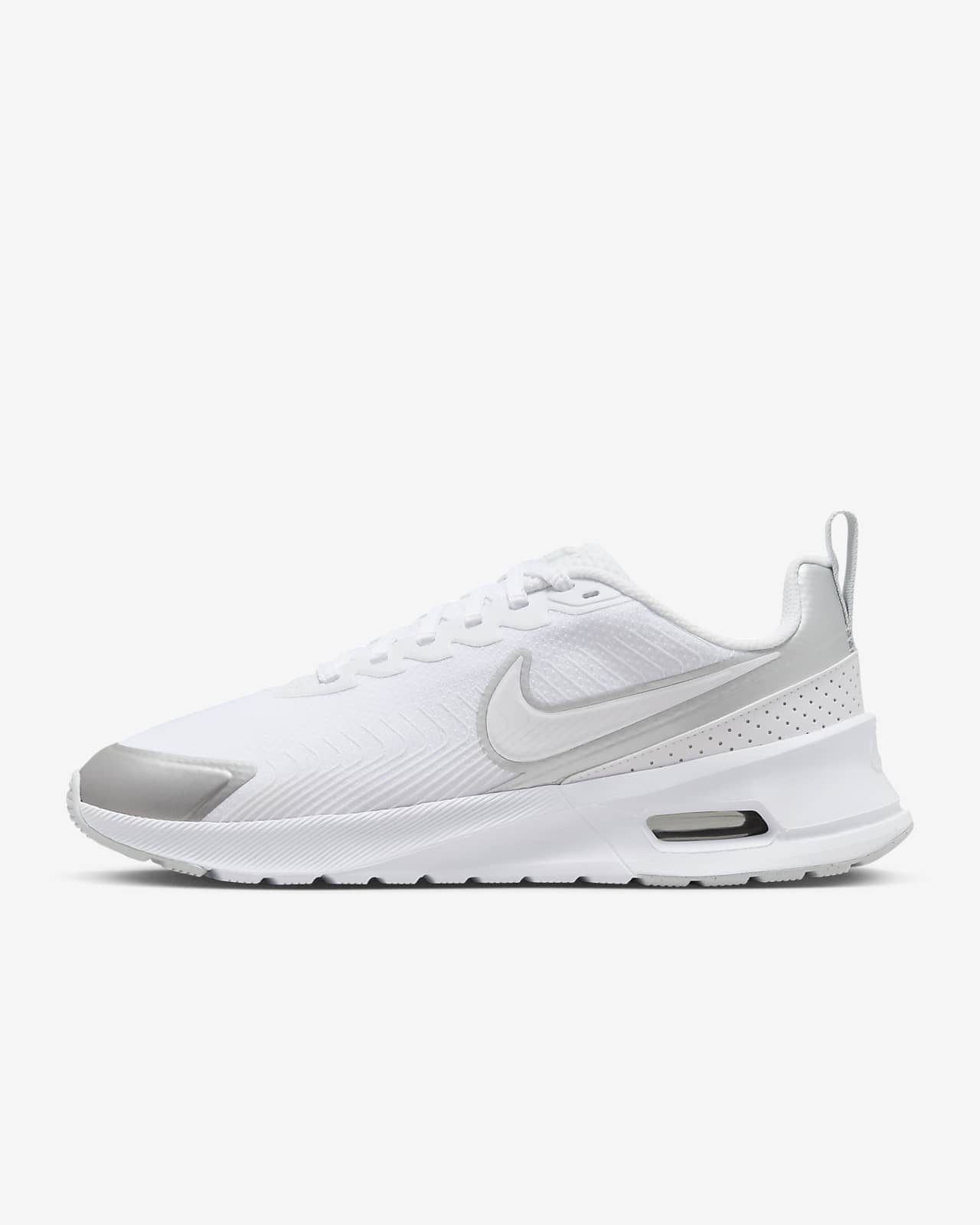 Nike Air Max Nuaxis 女子运动鞋