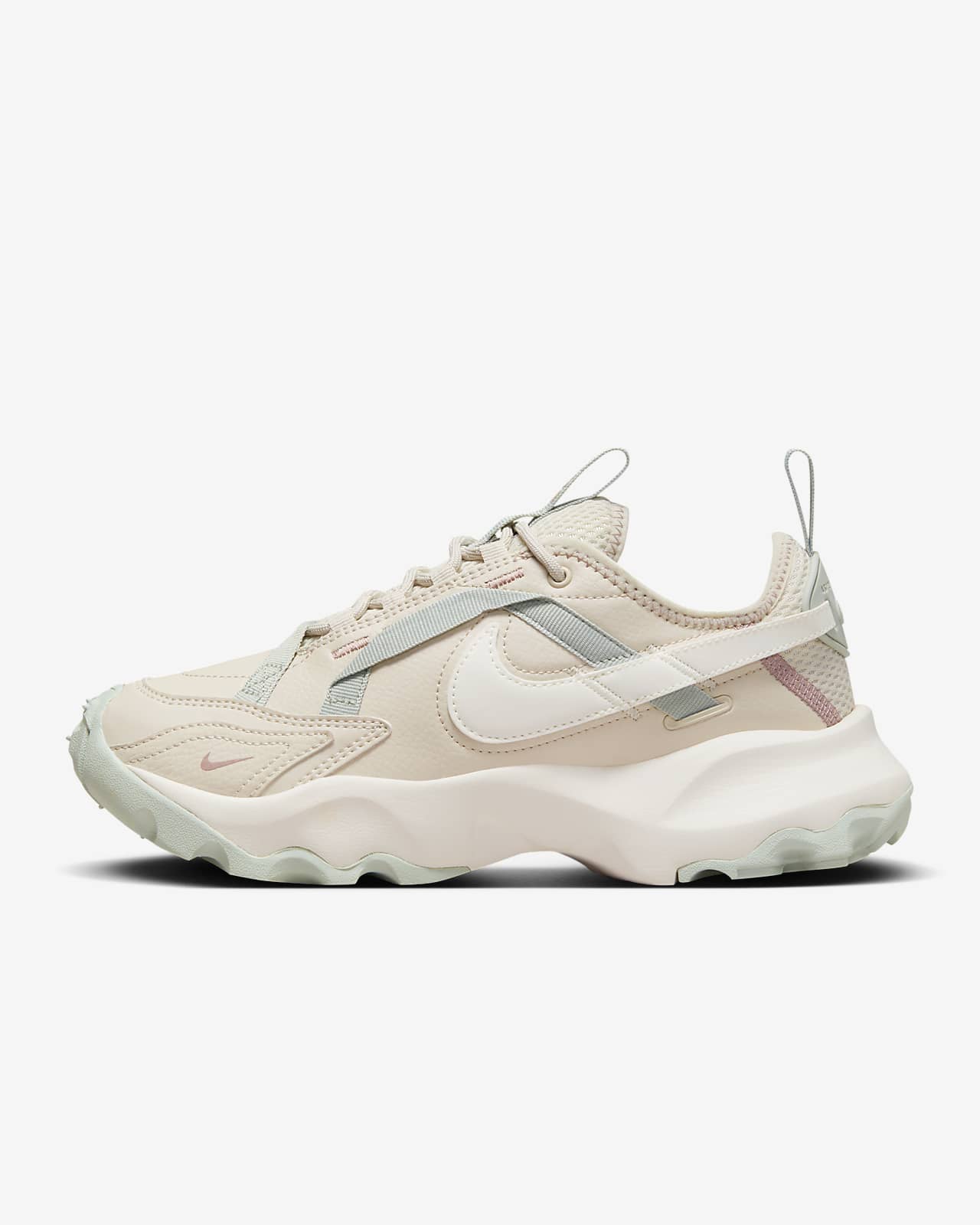 Nike TC 7900 女子运动鞋老爹鞋