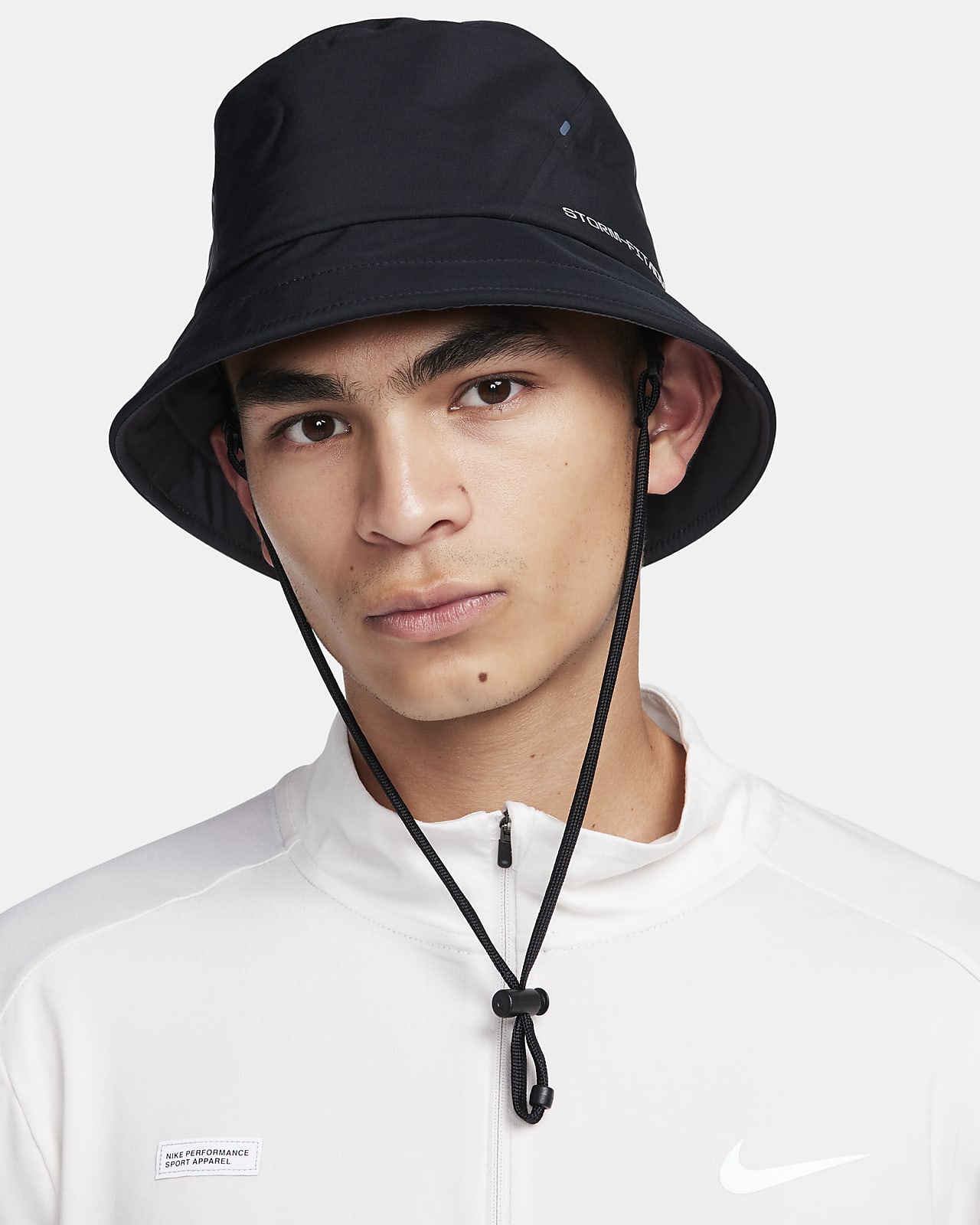 Nike Storm-FIT ADV Apex 防风防水渔夫运动帽