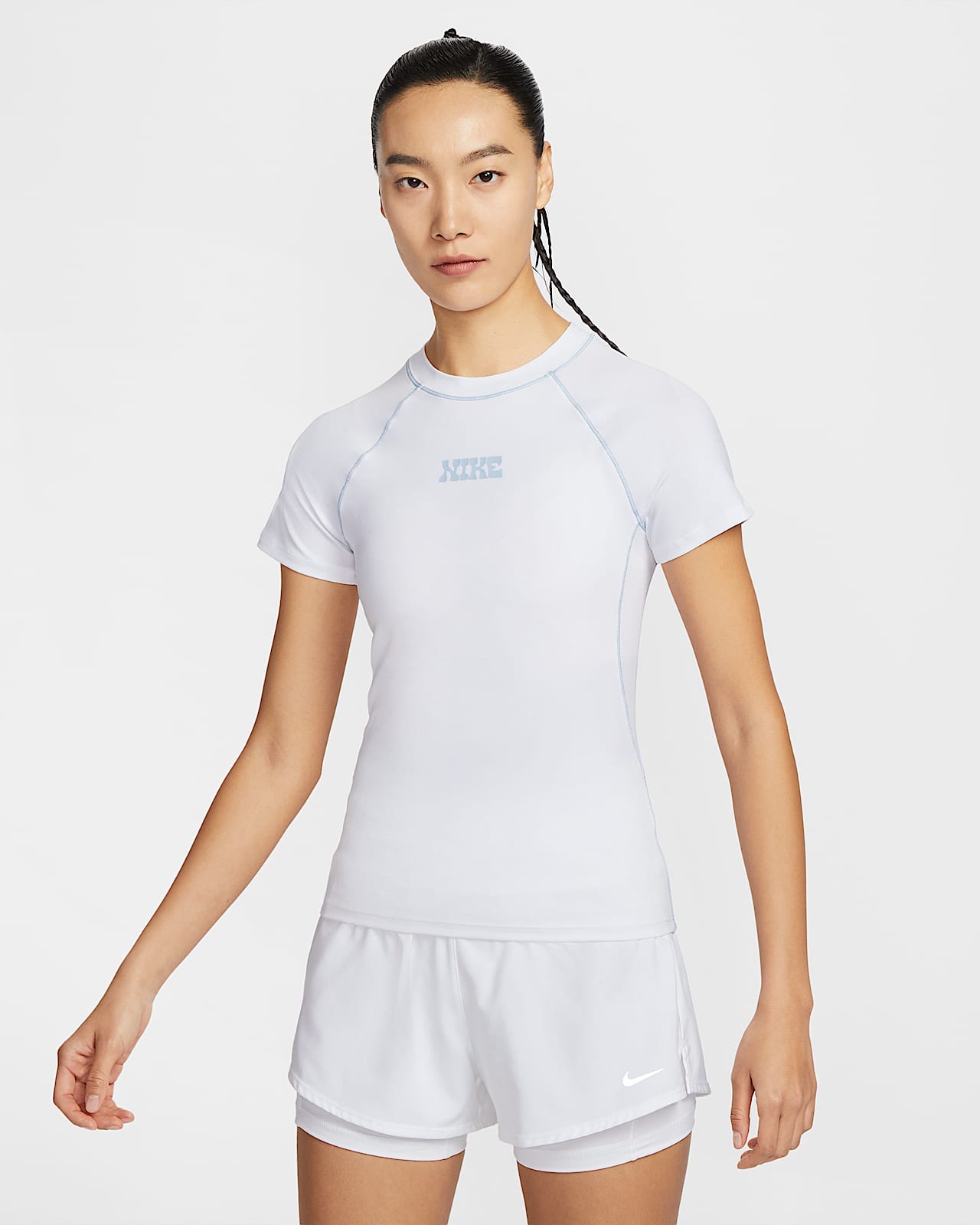 Nike Dri-FIT 女子速干短袖上衣