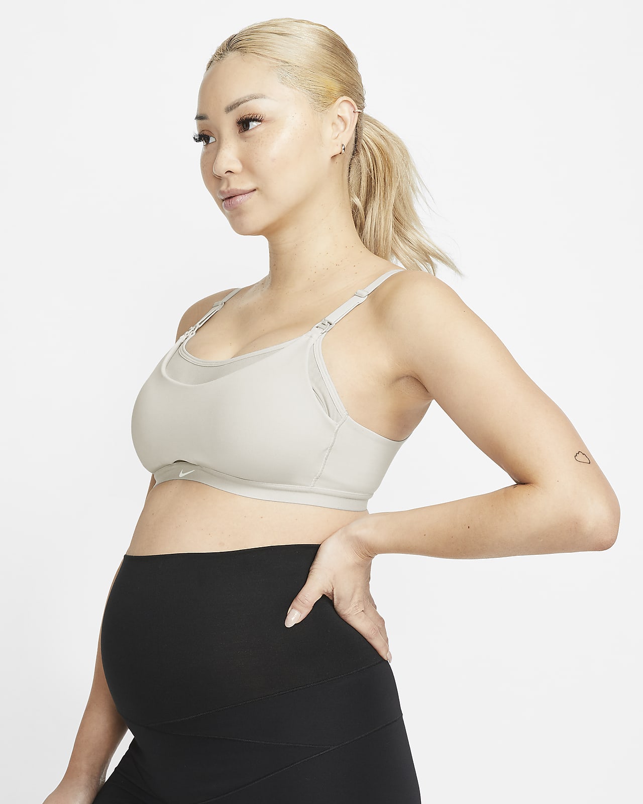 Nike Alate (M) 孕妈系列女子低强度支撑速干轻衬运动内衣