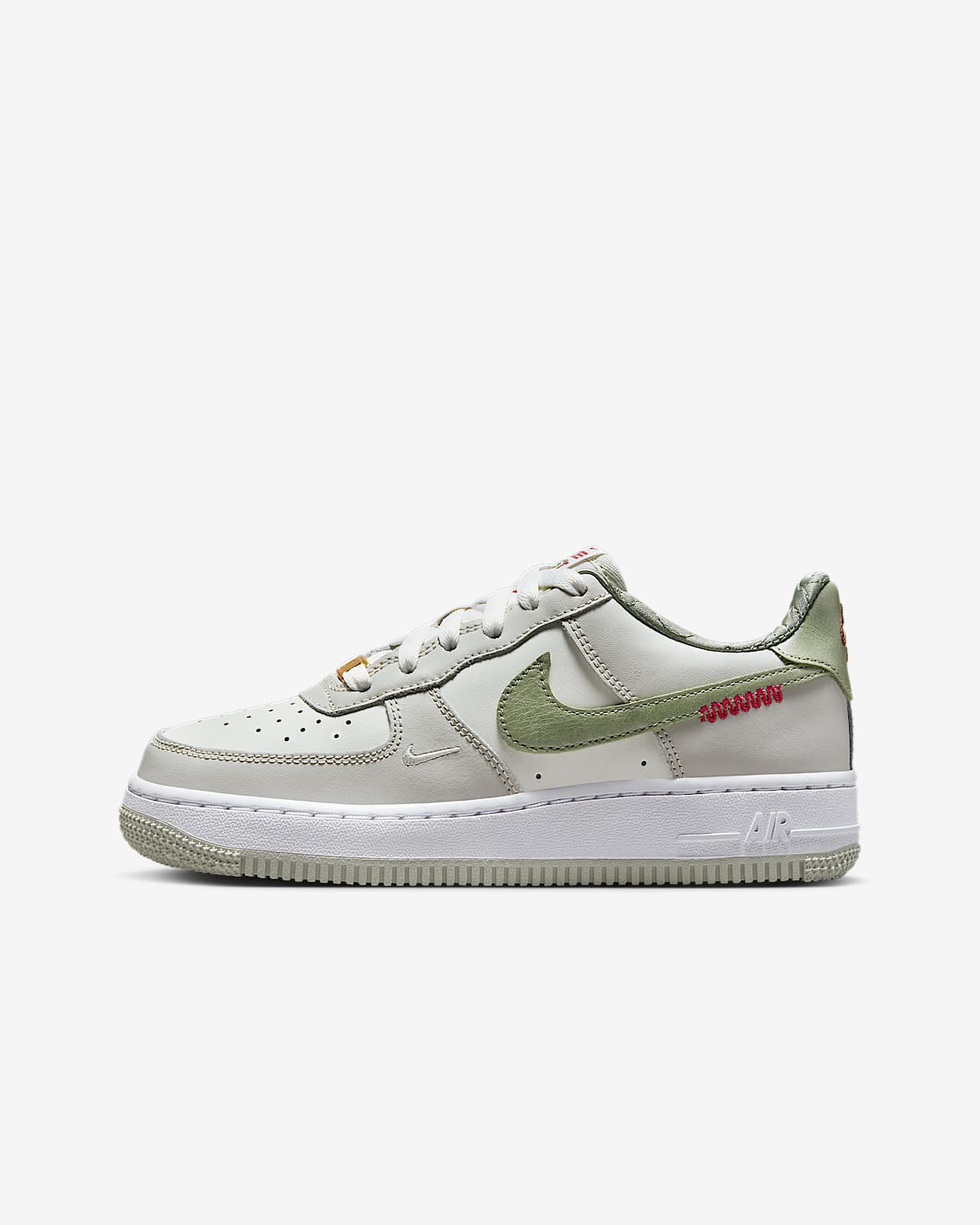 Nike Air Force 1 LV8 耐克灵蛇迎新系列中国结大童空军一号运动鞋