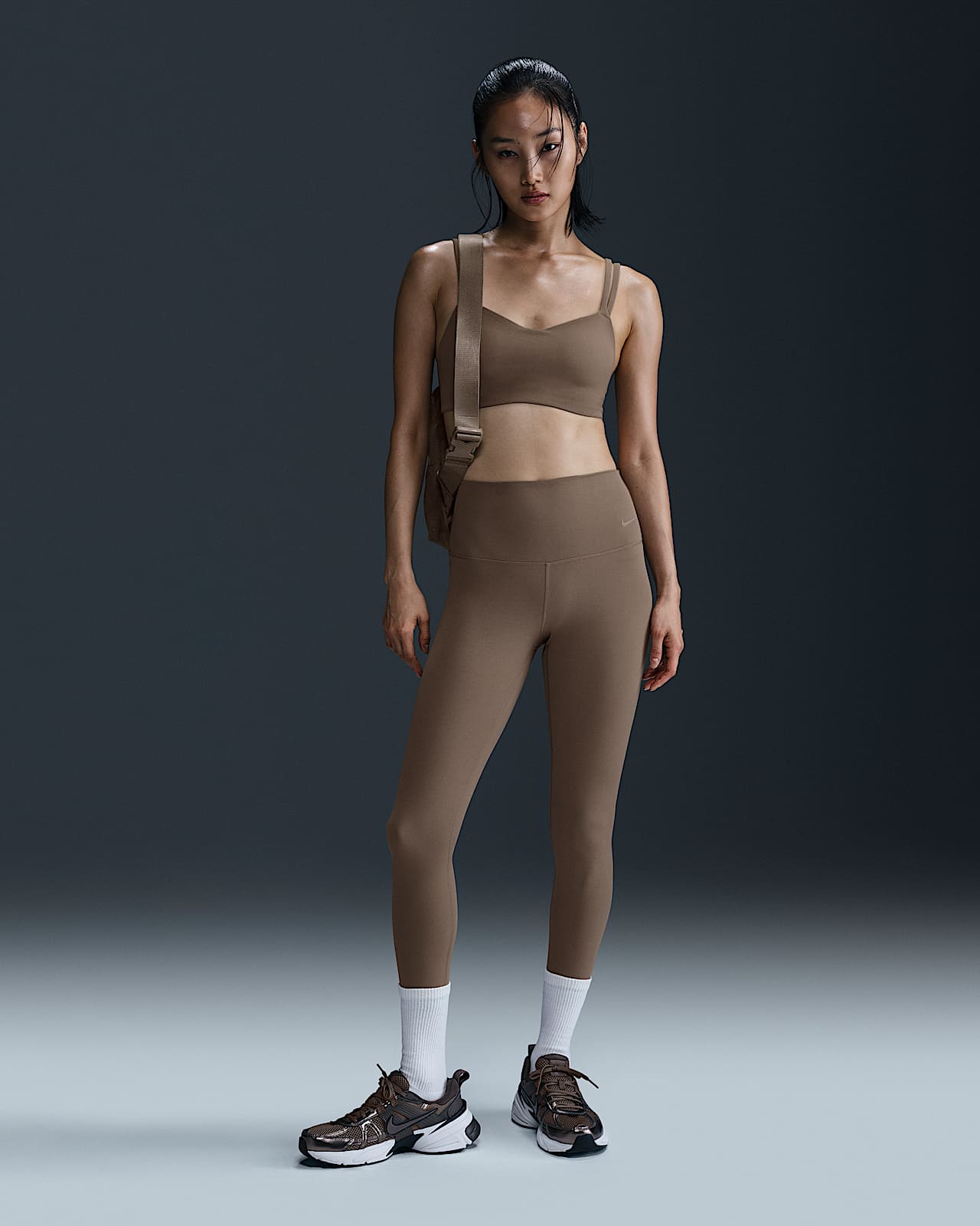 Nike Zenvy 女子低强度包覆速干柔软高腰九分紧身裤