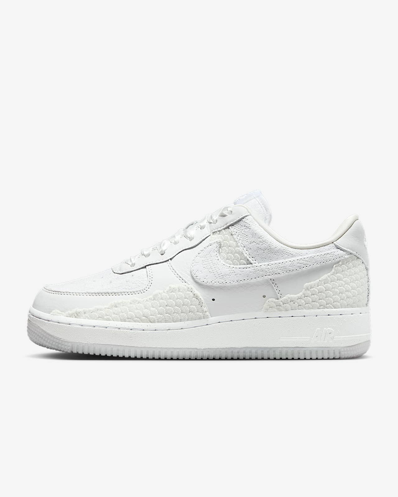 Nike Air Force 1 ’07 LX 女子空军一号运动鞋
