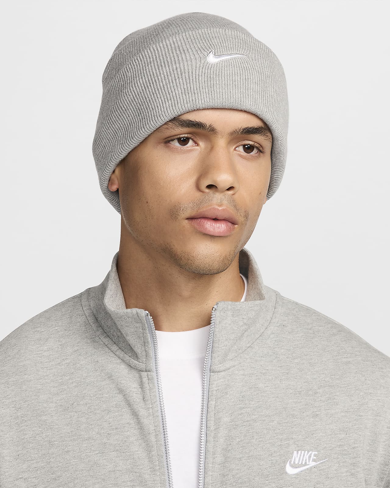 Nike Peak Swoosh 针织帽