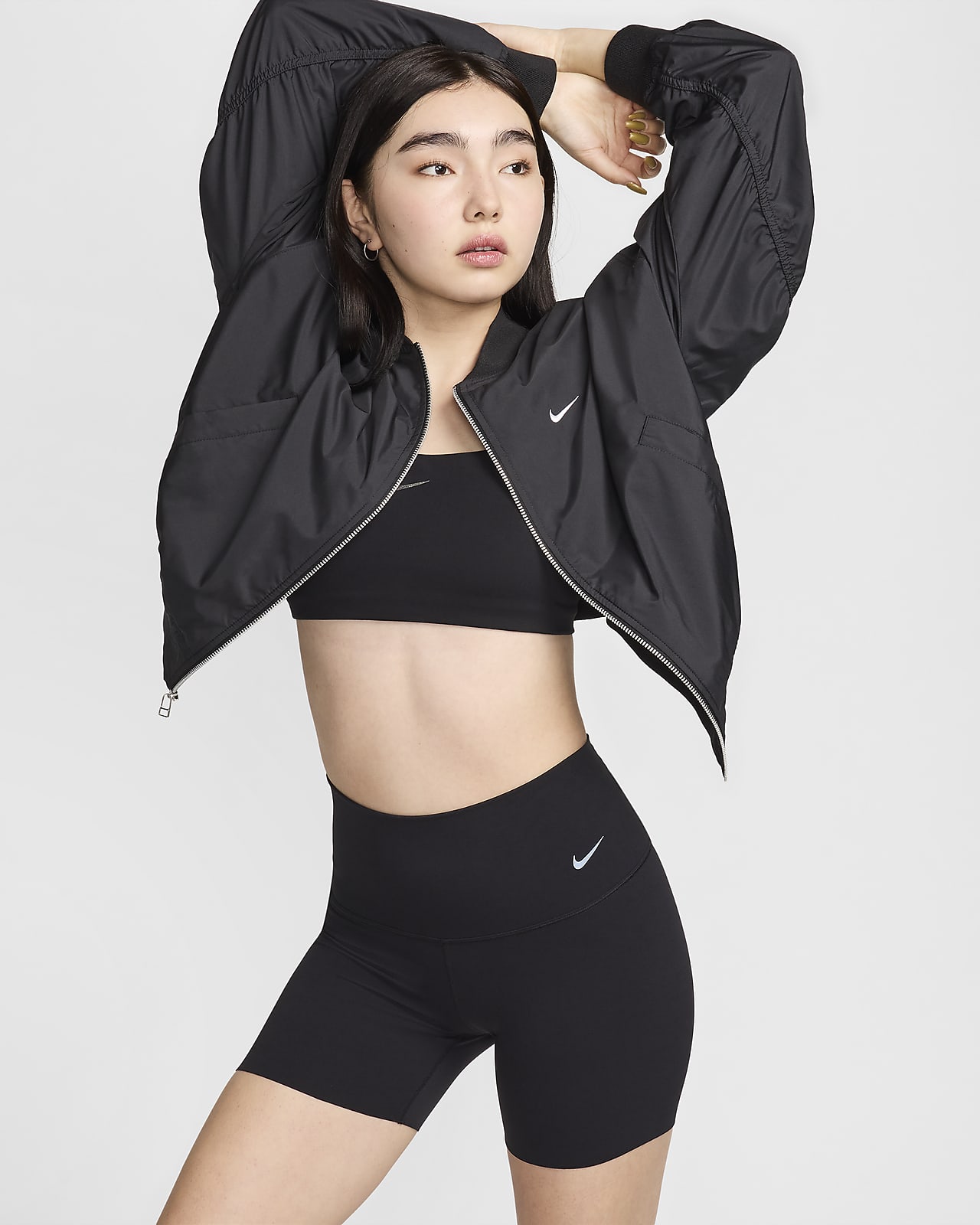 Nike Zenvy 女子低强度包覆软糯亲肤速干高腰骑行短裤
