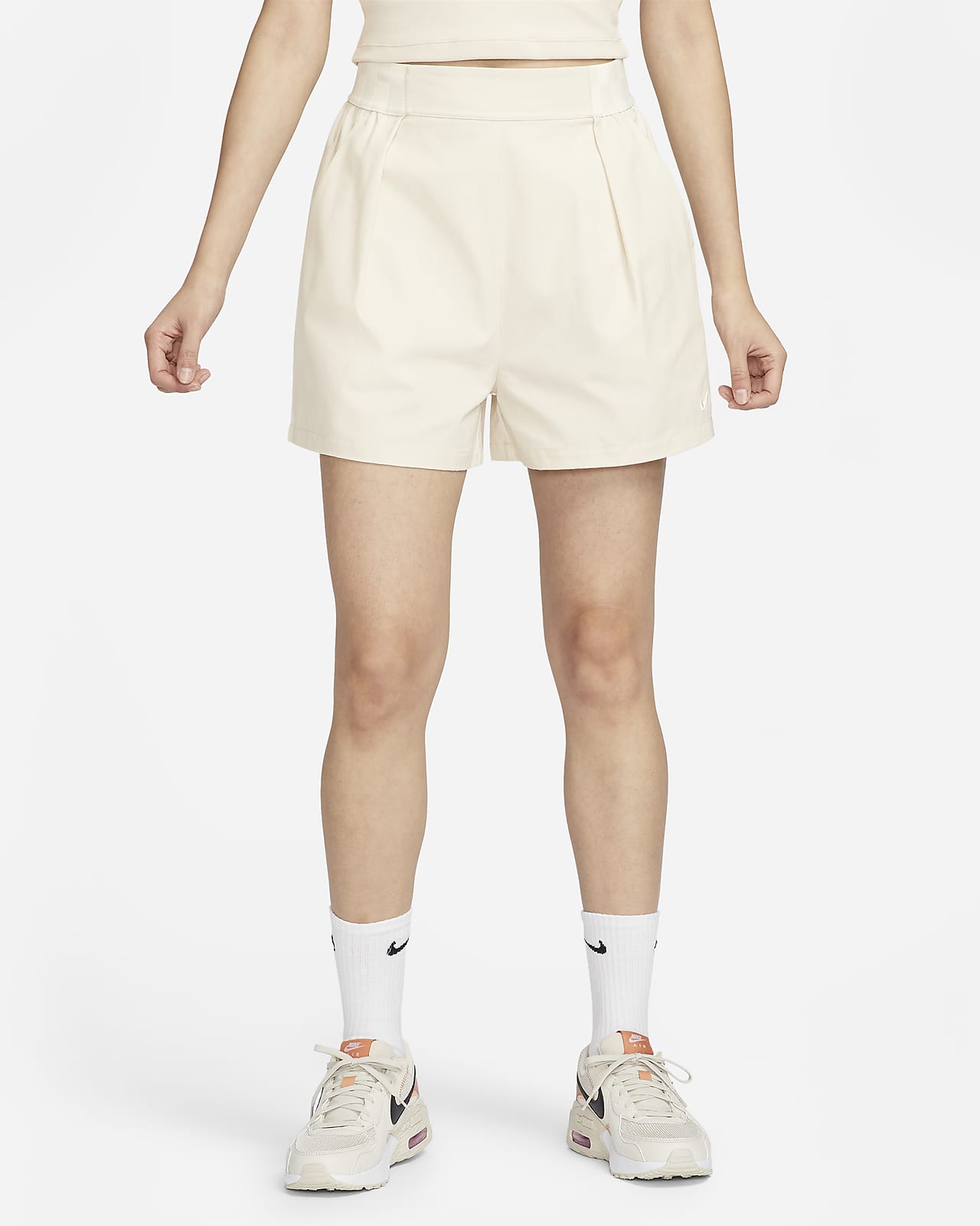 Nike Sportswear Collection 女子高腰短裤