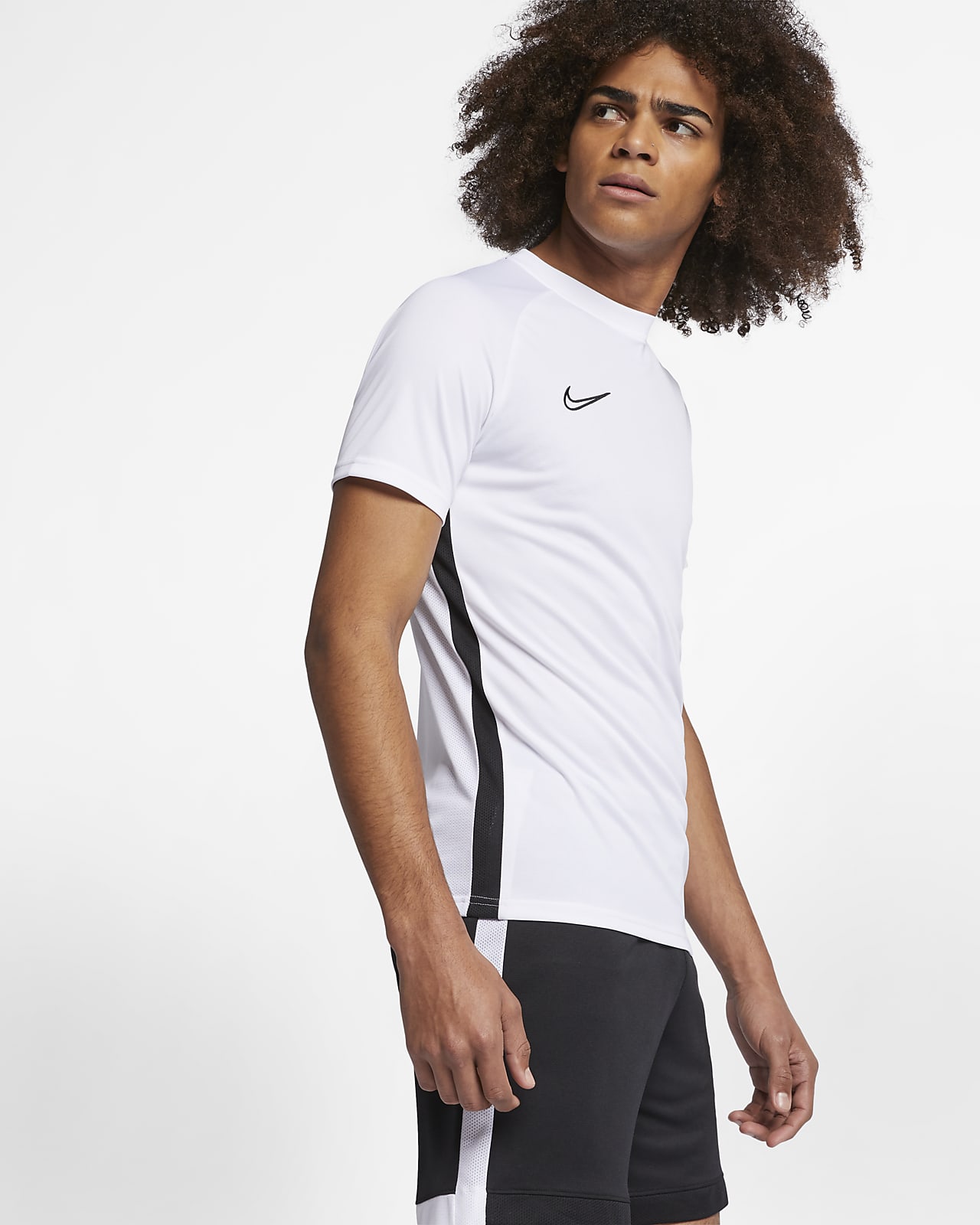 Nike Dri-FIT Academy 男子足球短袖上衣