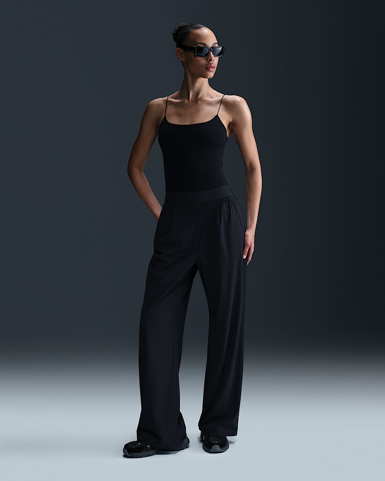 Nike 24.7 PerfectStretch Dri-FIT 女子速干高腰阔腿长裤