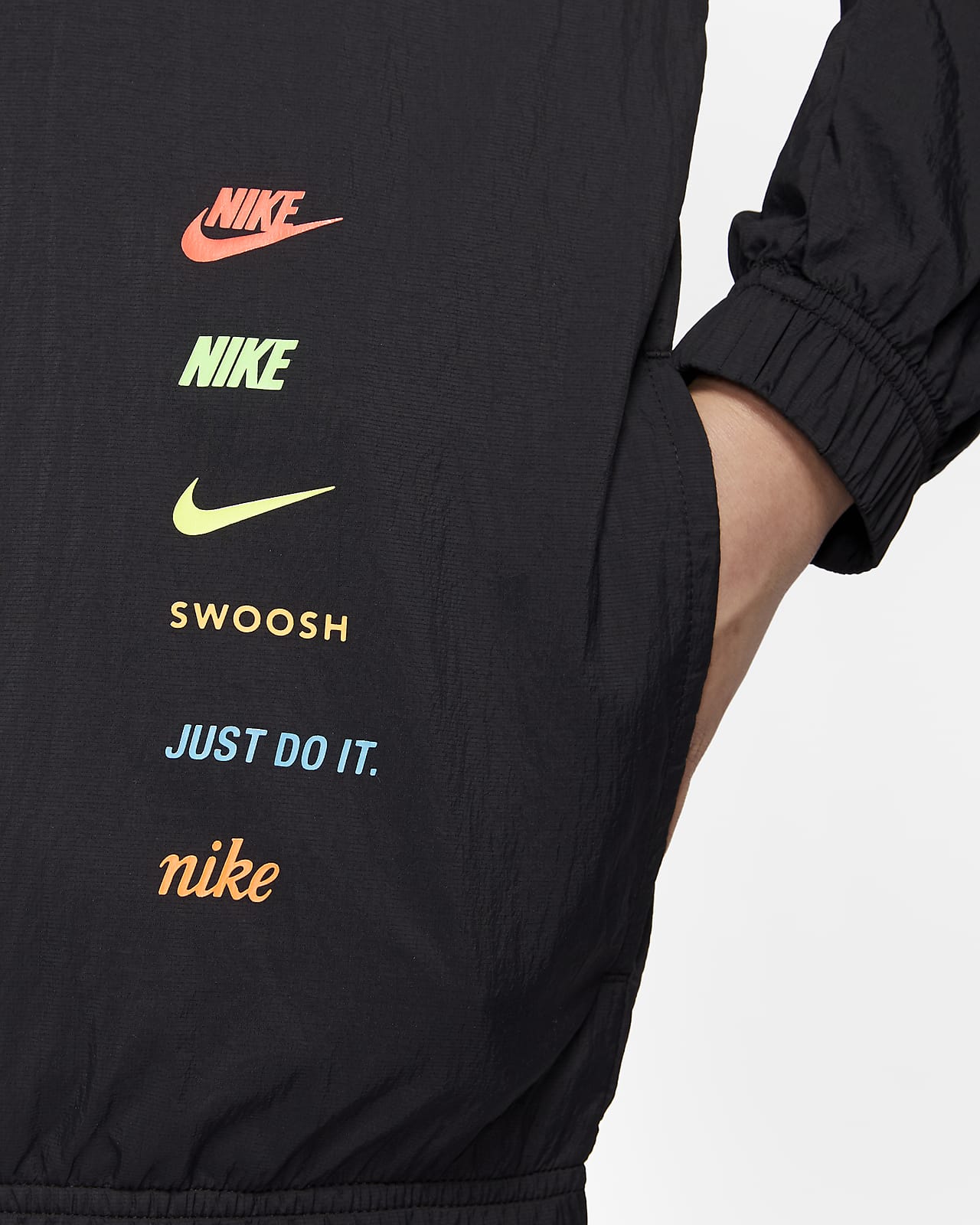 nike sportswear swoosh 女子梭织夹克