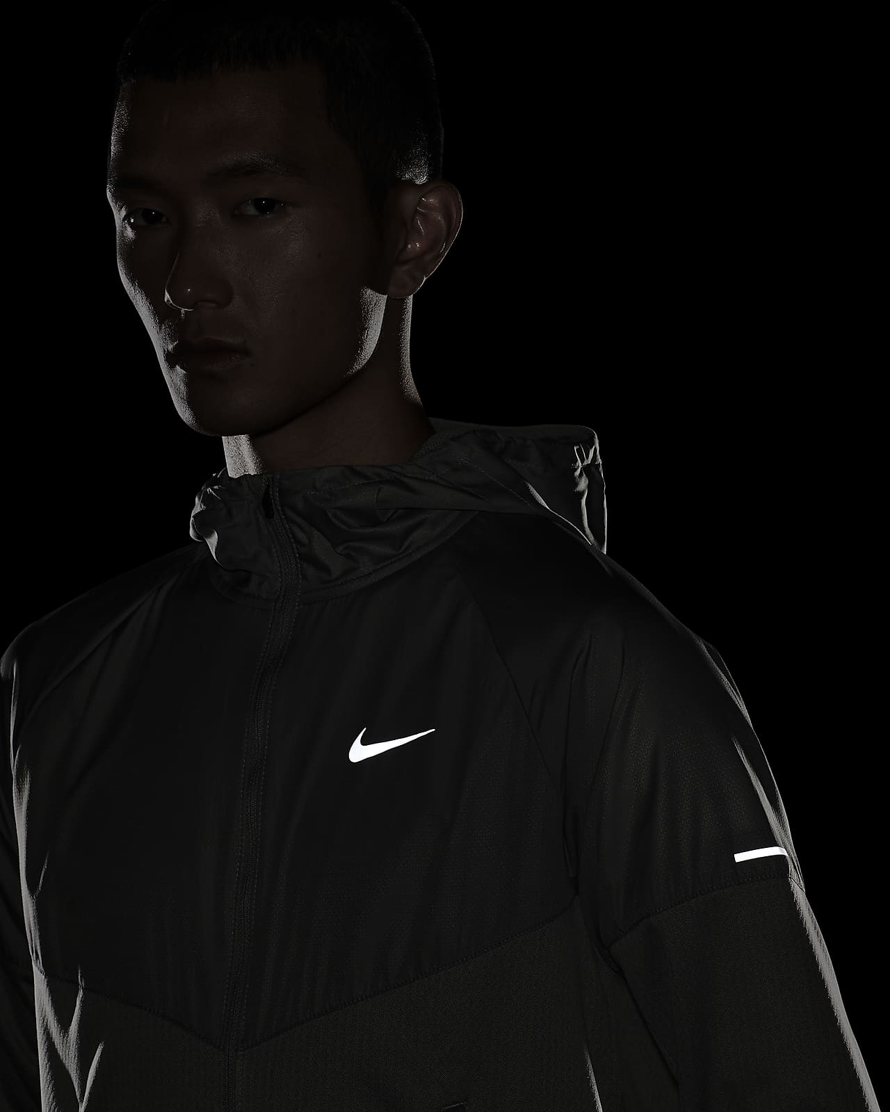 Nike Sphere Miler Therma-FIT 男子拒水跑步夹克-NIKE 中文官方网站