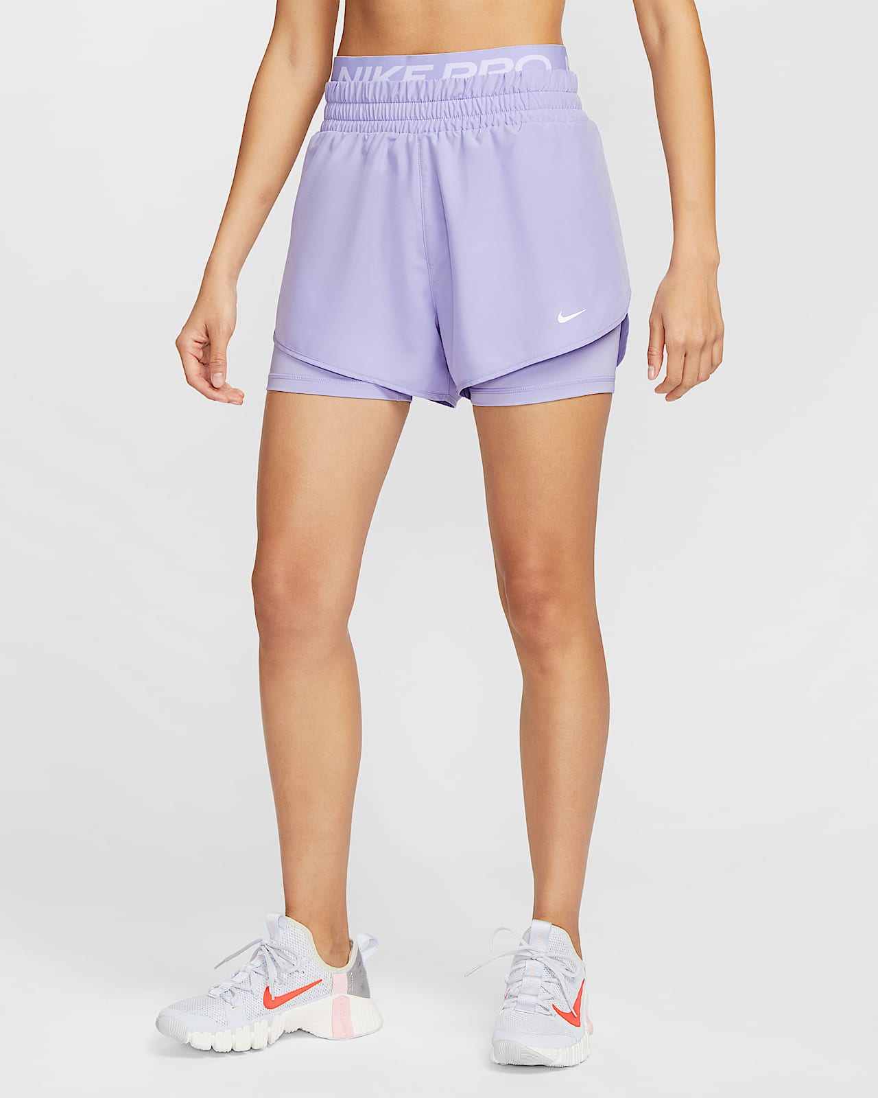 Nike Pro Dri-FIT 女子速干训练二合一短裤