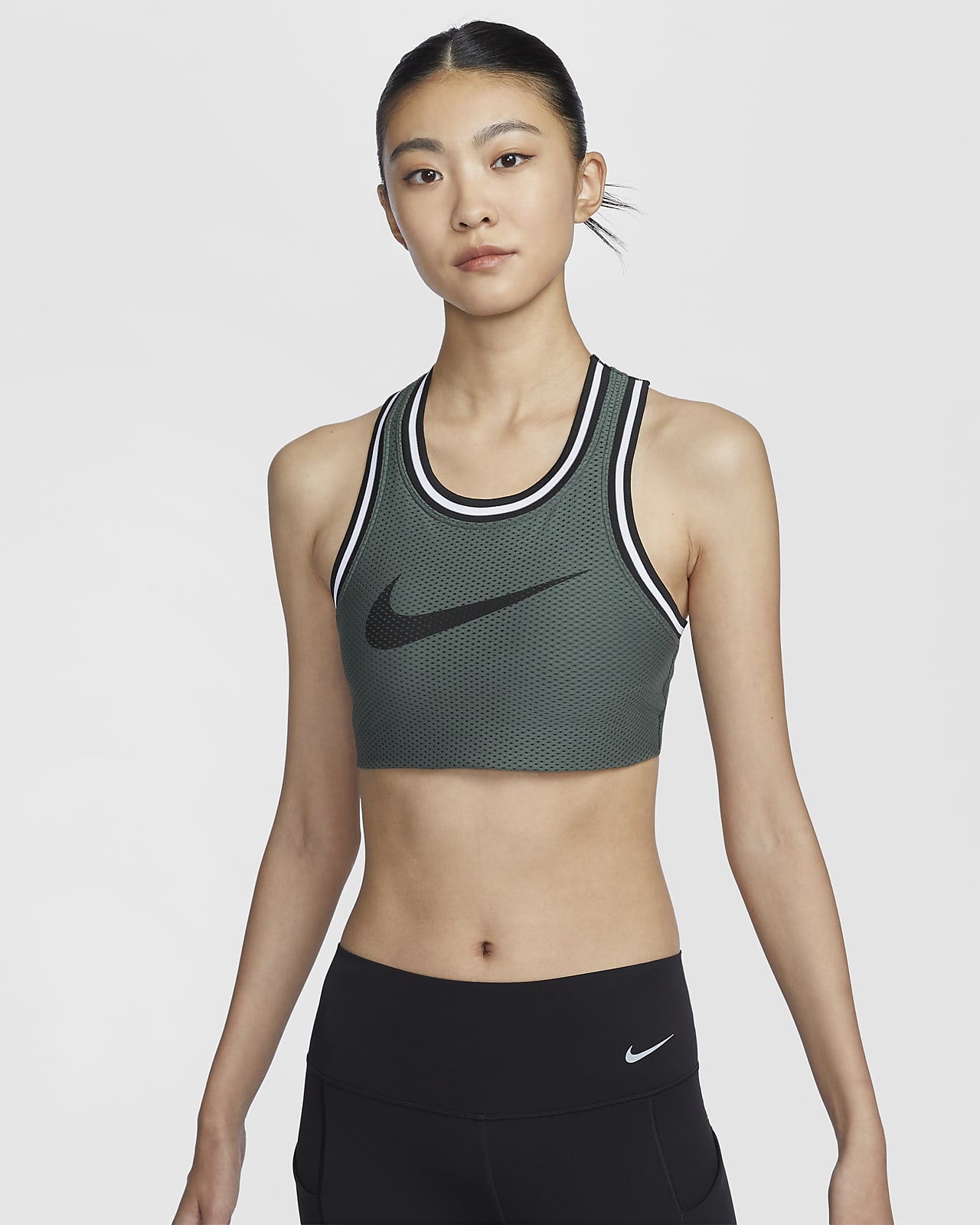Nike 郑钦文同款女子低强度支撑衬垫速干运动内衣