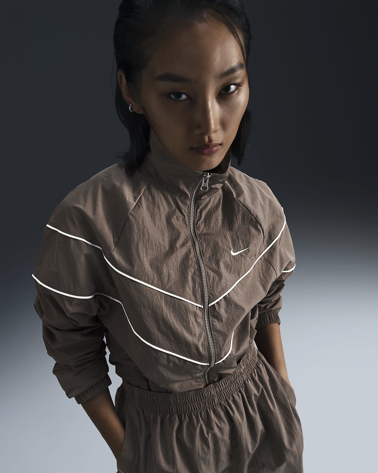 Nike Windrunner 风行者系列郑钦文同款女子宽松防晒梭织全长拉链开襟夹克