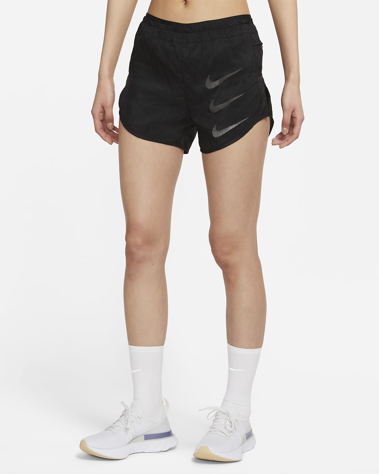 Nike Tempo Luxe Run Division 2-In-1 女子跑步短裤-NIKE 中文官方网站