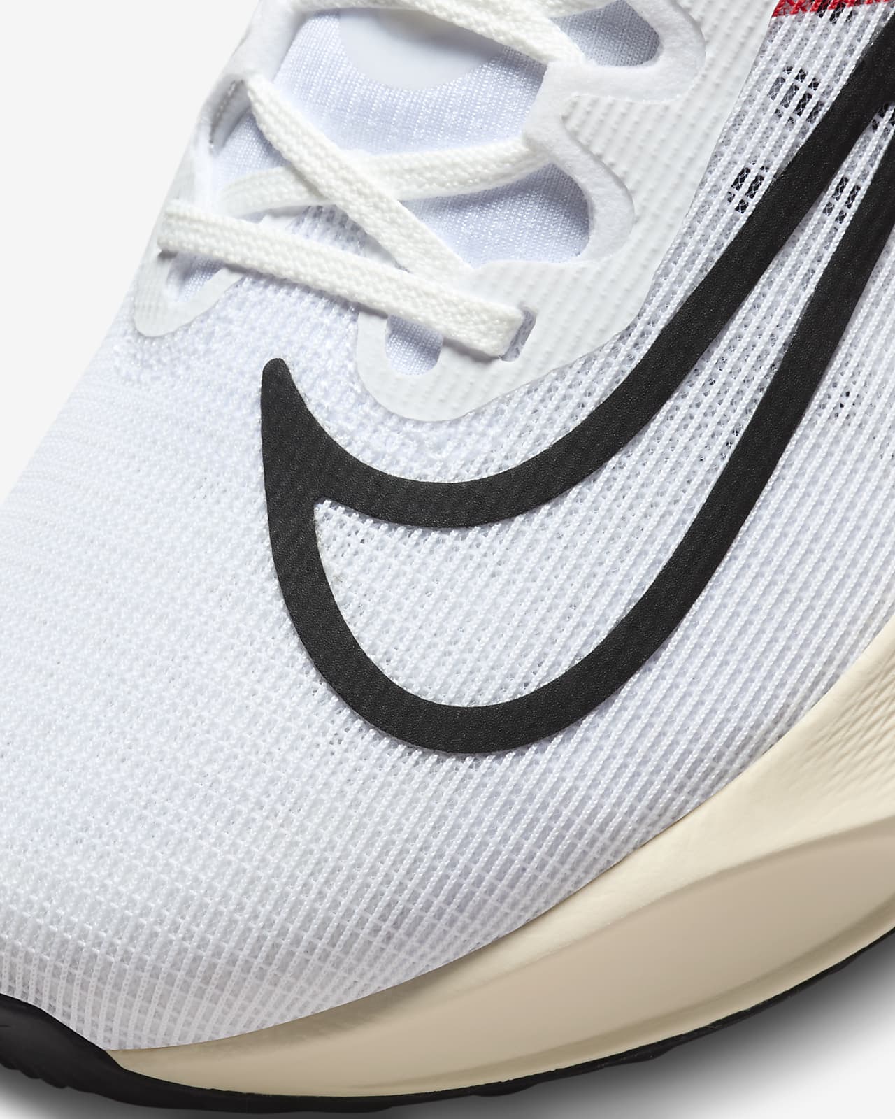 Nike Zoom Fly 5 EK 男子公路竞速跑步鞋-NIKE 中文官方网站