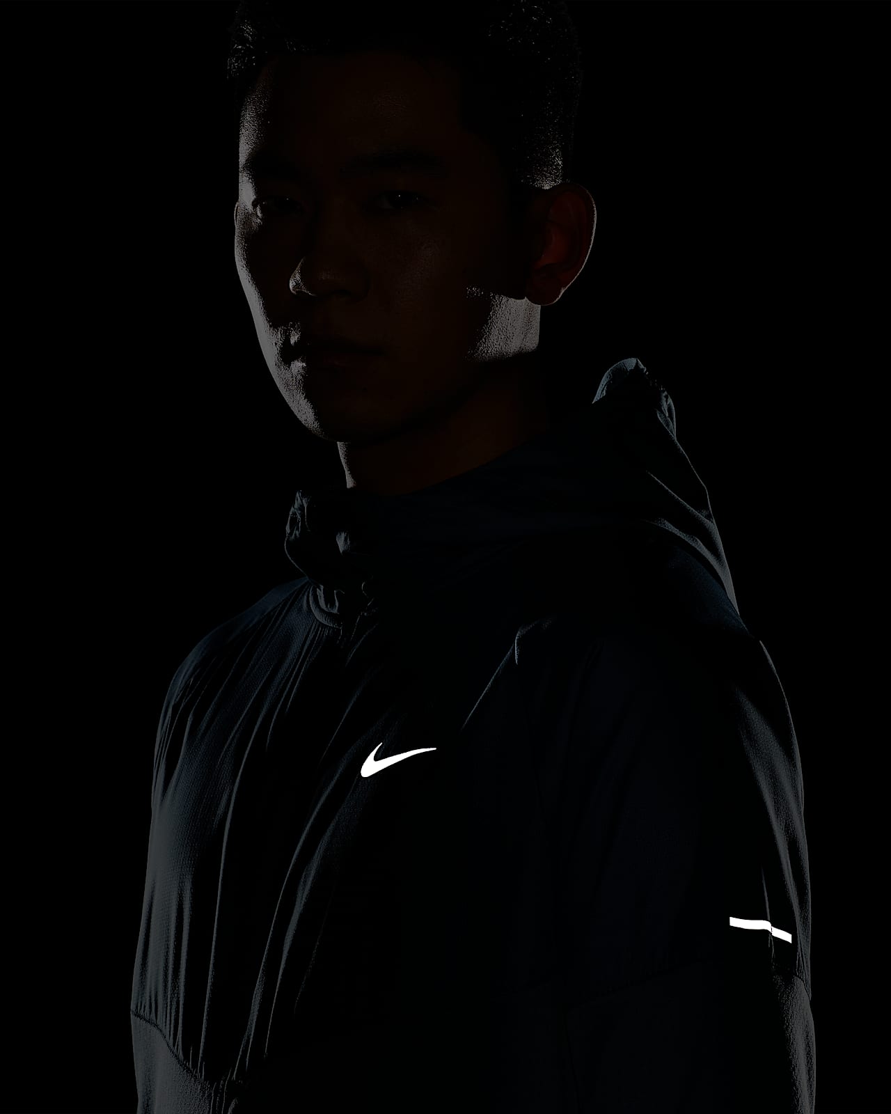 Nike Sphere Miler Therma-FIT 男子拒水跑步夹克-NIKE 中文官方网站