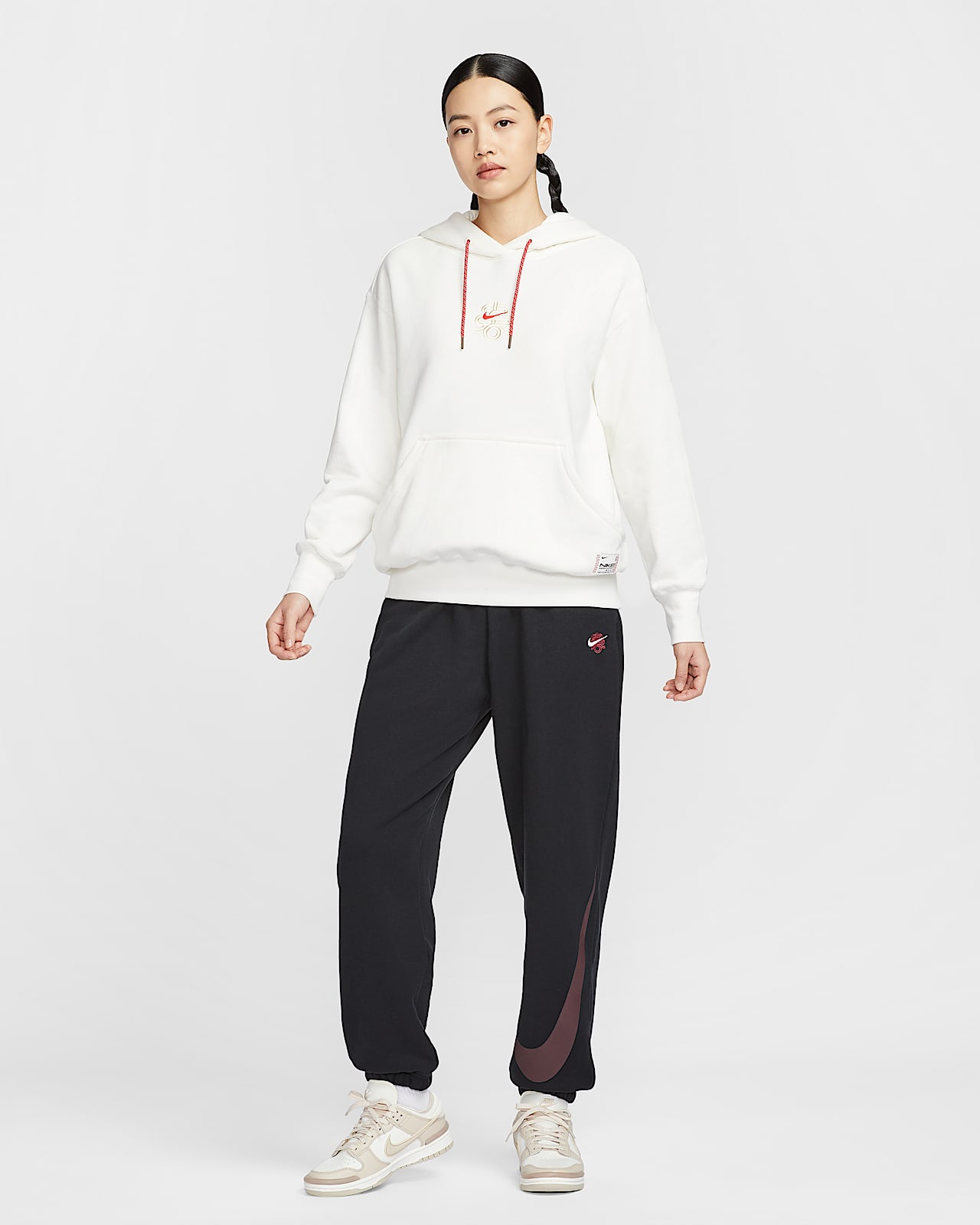 Nike Sportswear 耐克灵蛇迎新系列女子高腰Oversize 风运动裤