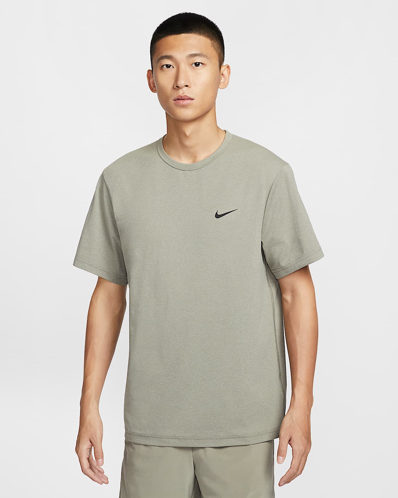 Nike Dri-FIT Hyverse 男子透气速干短袖训练上衣