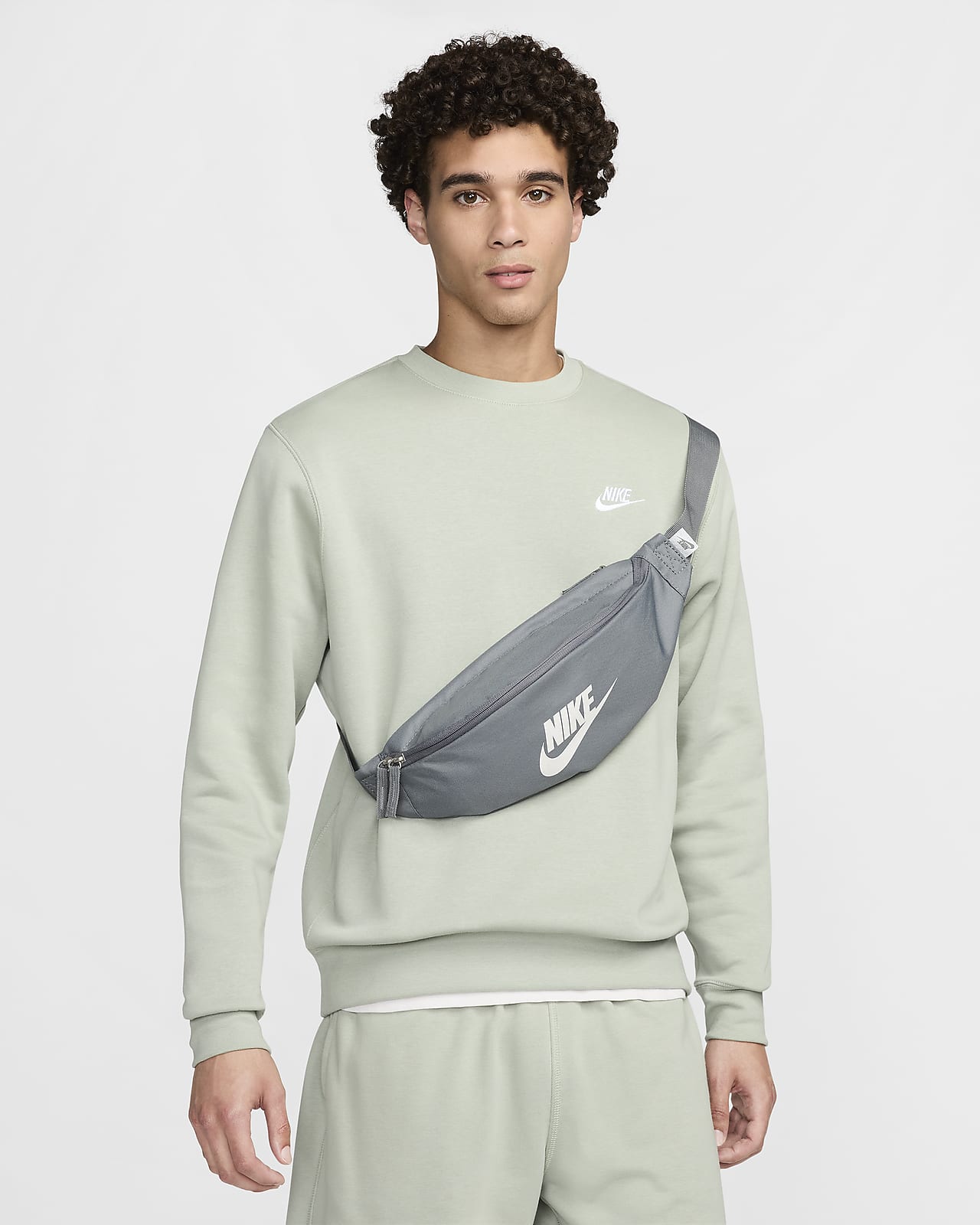 Nike Heritage 腰包