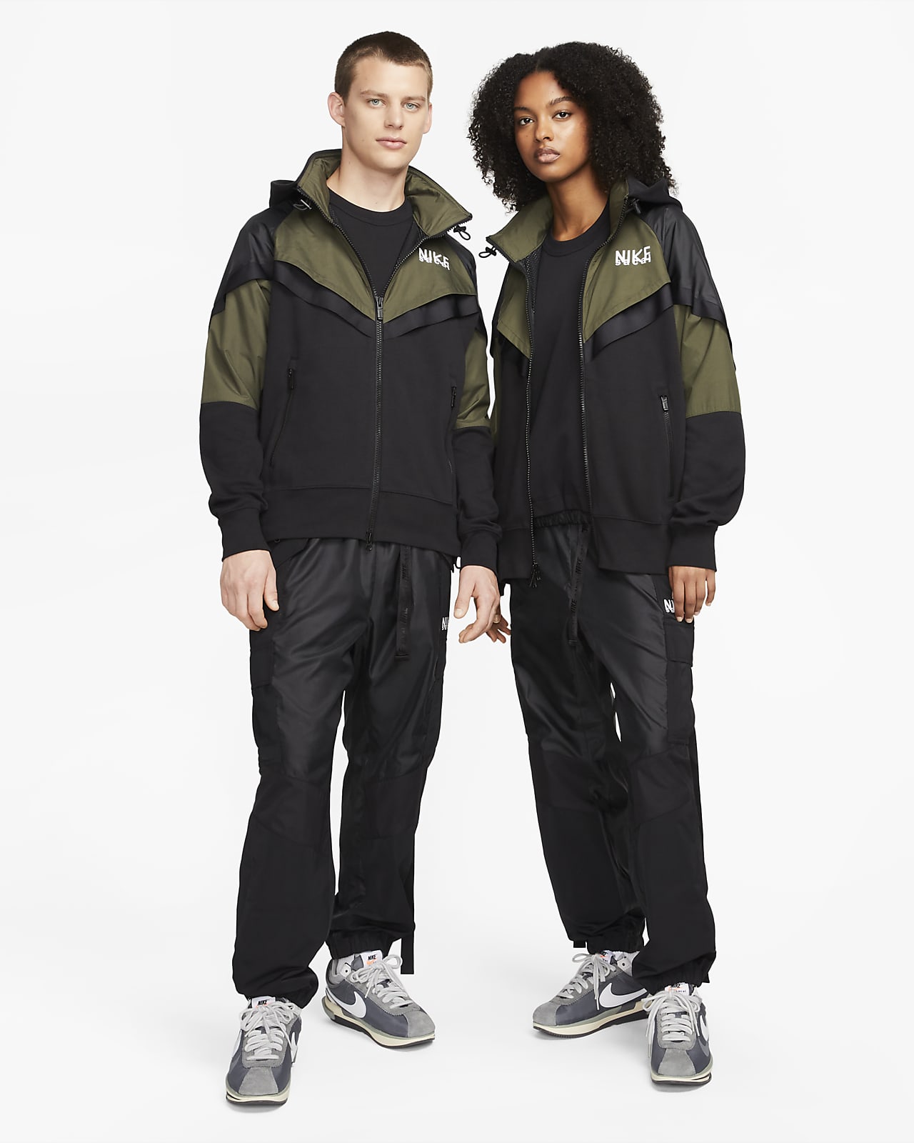 sacai - 限定お値下げ Sacai NIKE フルジップ パーカーの通販 by 