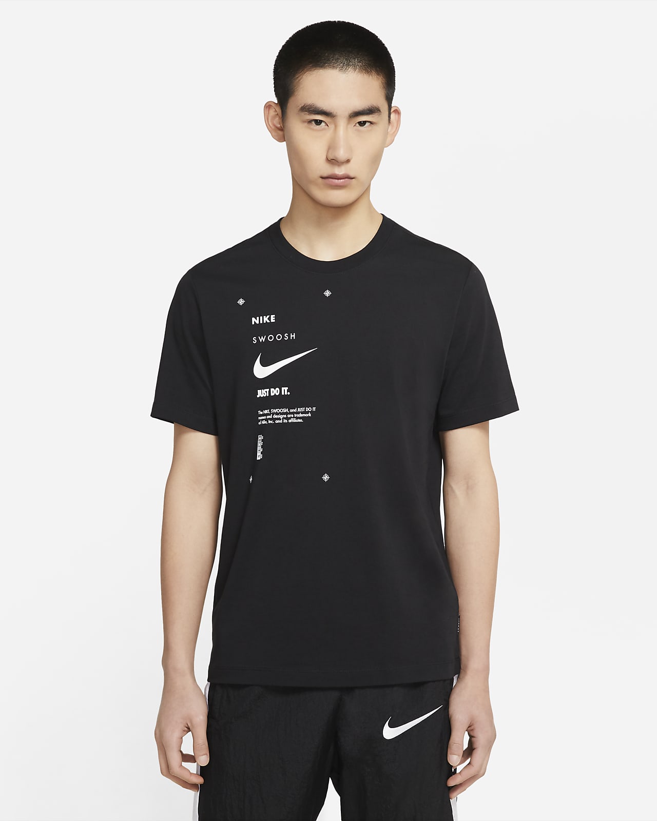 Nike Sportswear Swoosh Club 男子T恤