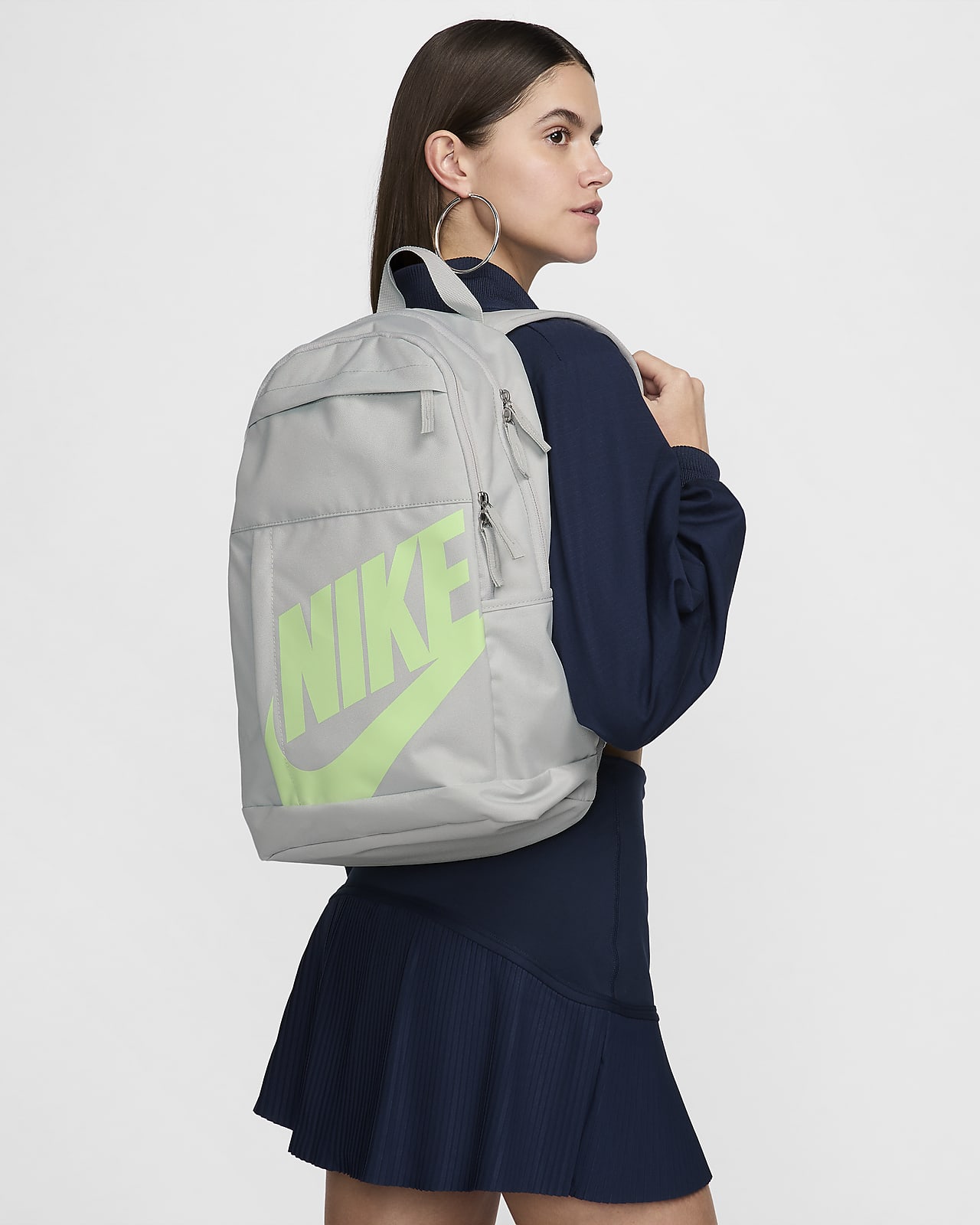 Nike Elemental 双肩包