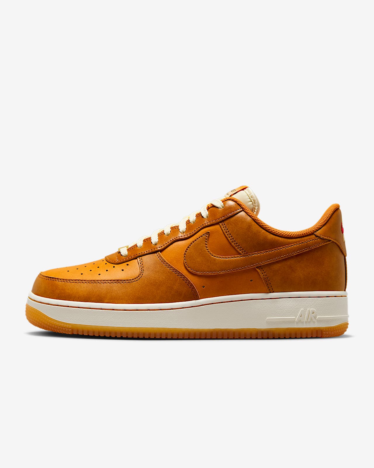 Nike Air Force 1 '07 LV8 男子空军一号运动鞋-NIKE 中文官方网站 Nike Air Force 1 '07 LV8 男子空军一号运动鞋-NIKE 中文官方网站