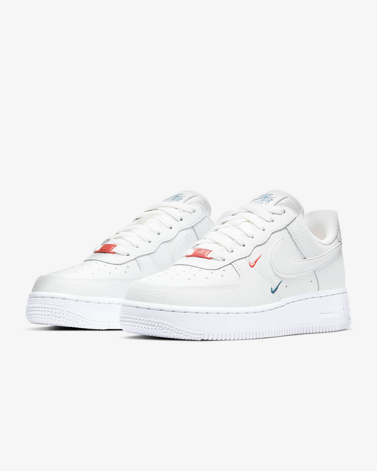 Nike Air Force 1 '07 ESS 女子空军一号运动鞋-NIKE 中文官方网站