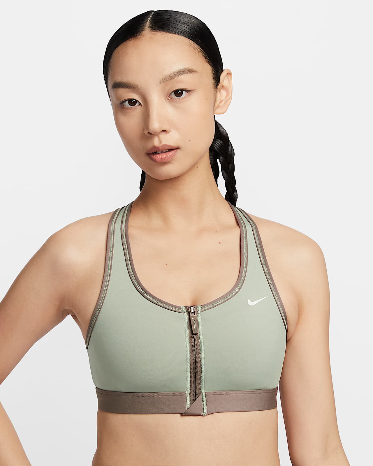 Nike Swoosh 女子速干中强度支撑衬垫前拉链运动内衣