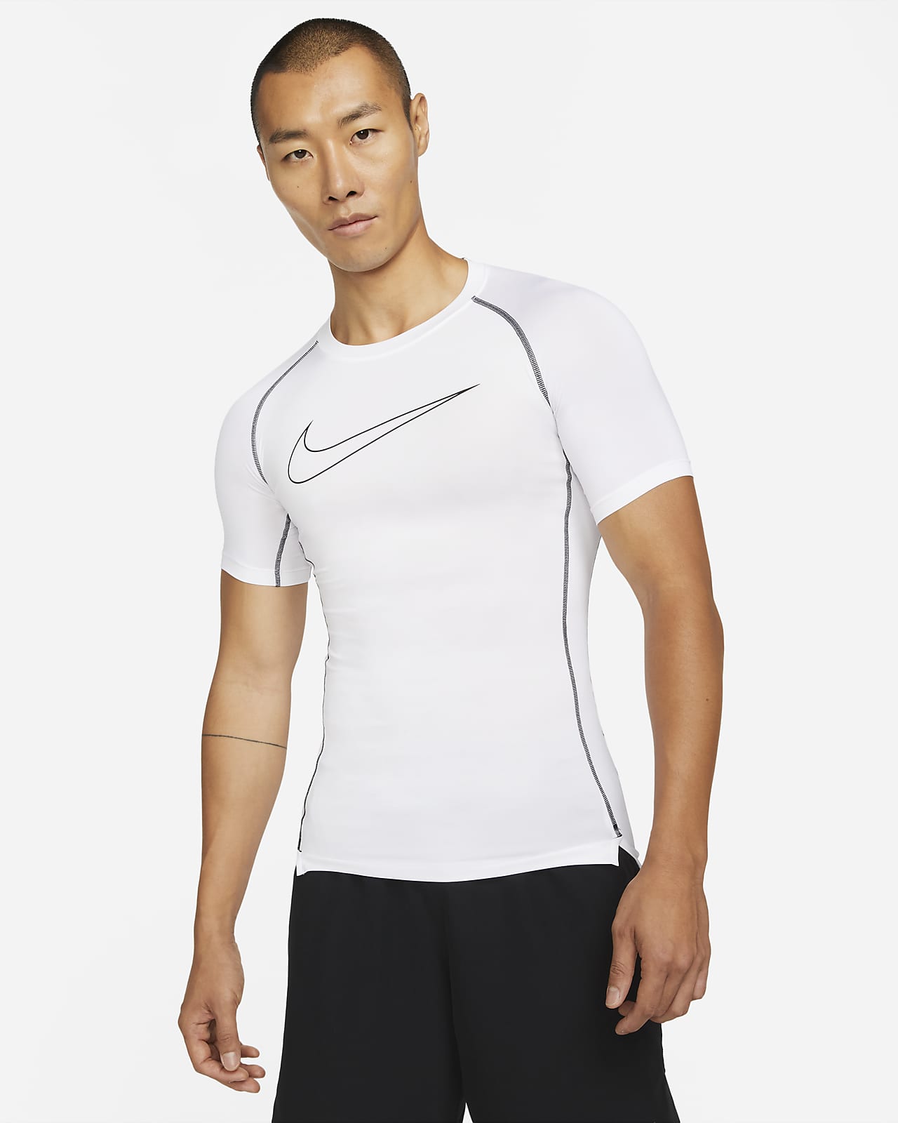 Nike Pro Dri-FIT 男子速干紧身短袖训练上衣