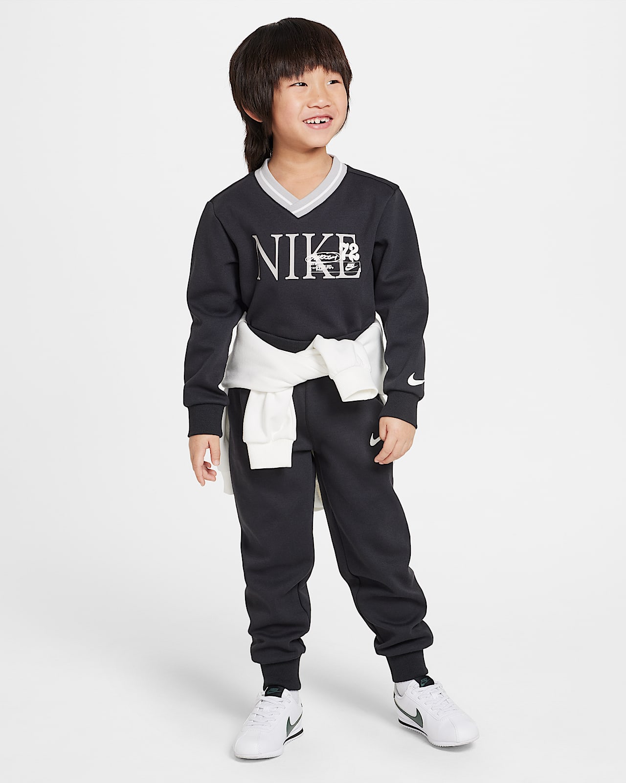 Nike Heritage Redux 幼童上衣和长裤套装